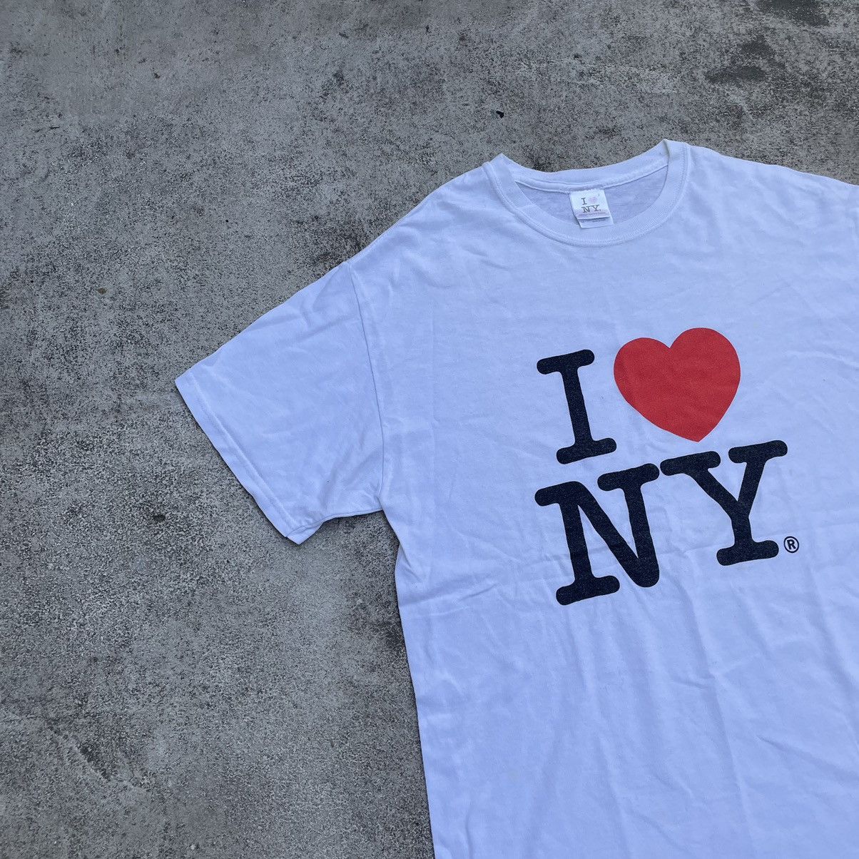 Vintage Vintage 90s I Love NY Sun Faded Graphic Tee Americana Boxy M Size US M / EU 48-50 / 2 - 3 Thumbnail