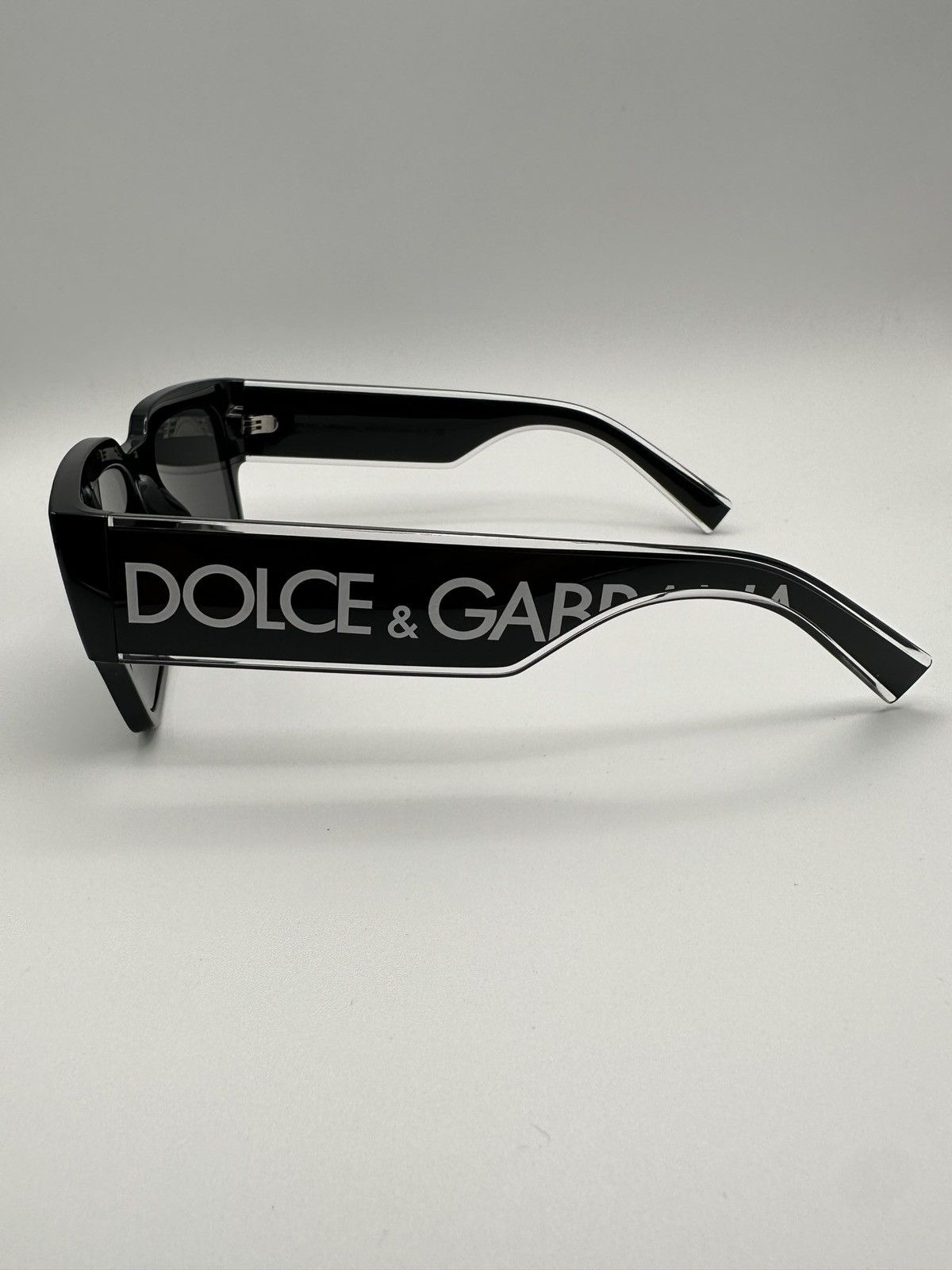 Dolce & Gabbana Dolce & Gabbana Spellout Sunglasses Size ONE SIZE - 3 Thumbnail