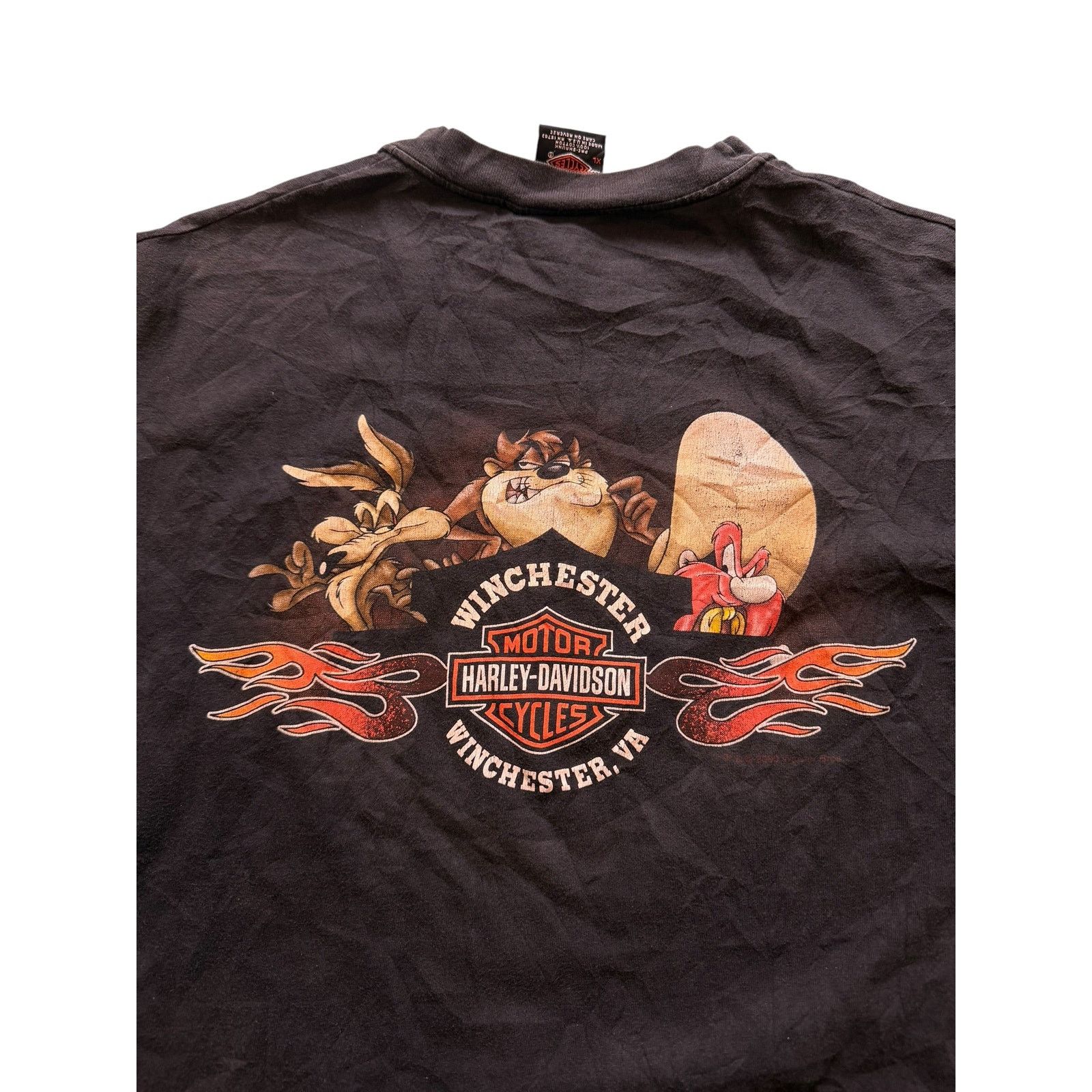 Vintage Vintage Looney Tunes "Wild as the Wind" Harley-Davidson Tee Size US L / EU 52-54 / 3 - 5 Thumbnail