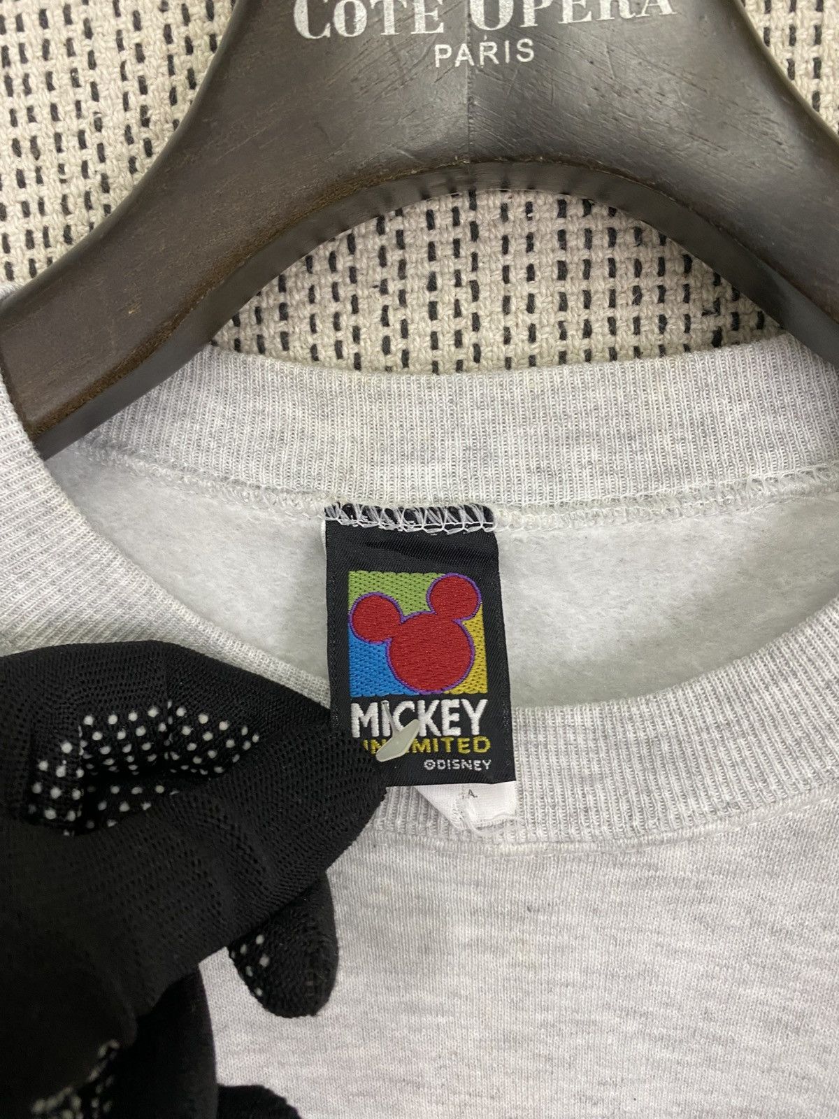 Mickey Mouse Vintage 80s think mickey by disney sweatshirt crewneck Size US L / EU 52-54 / 3 - 8 Thumbnail