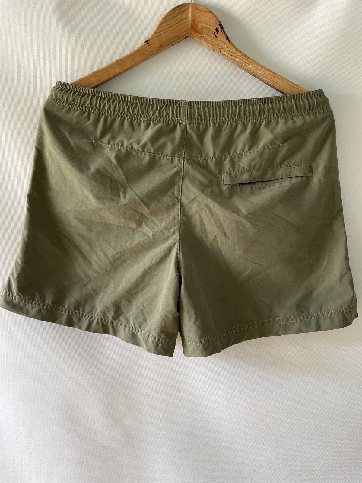 Nike × Vintage Nike vintage sports khaki shorts Size US 32 / EU 48 - 2 Thumbnail