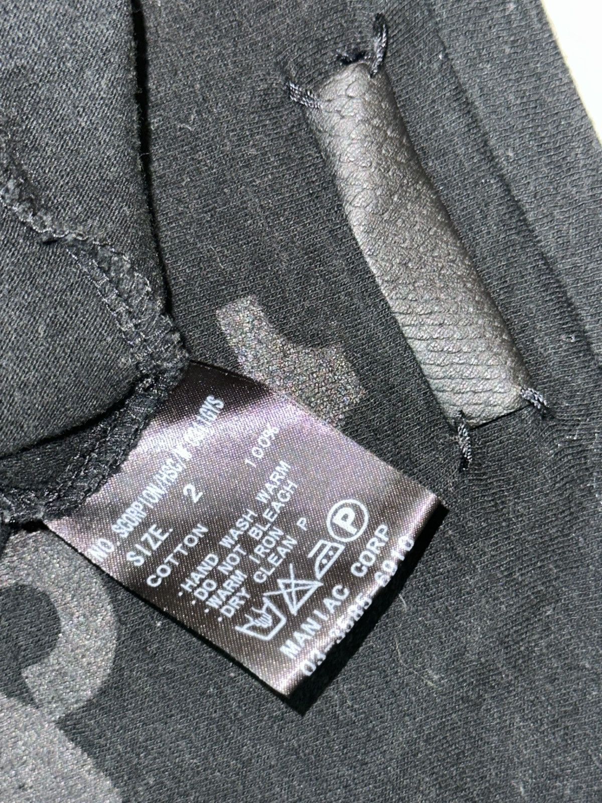 If Six Was Nine If six was nine scorpion size2 Size US M / EU 48-50 / 2 - 3 Thumbnail