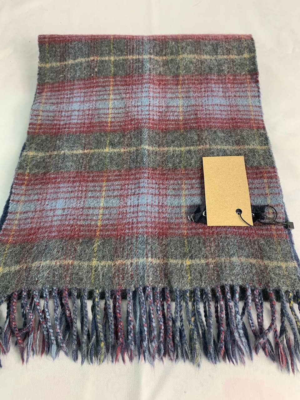 Guy Laroche Guy Laroche Scarf / Muffler / Neckwear Size ONE SIZE - 3 Thumbnail