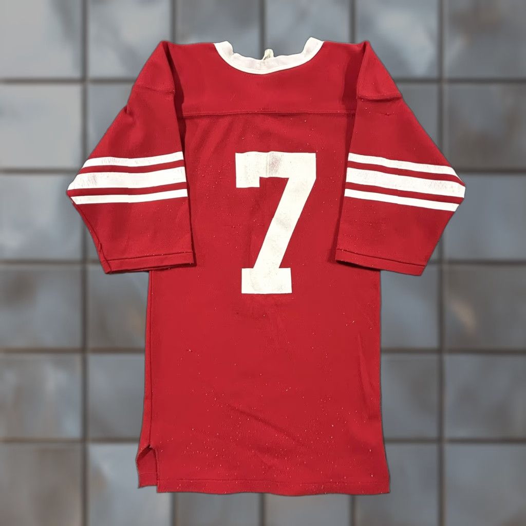 Vintage VINTAGE 50s True Football Jersey Mens XS Red Jersey 7 Graphic Print 3/4 Sleeve Pullover Knit Nylon V-Neck Retro Sports Size US XS / EU 42 / 0 - 1 Thumbnail