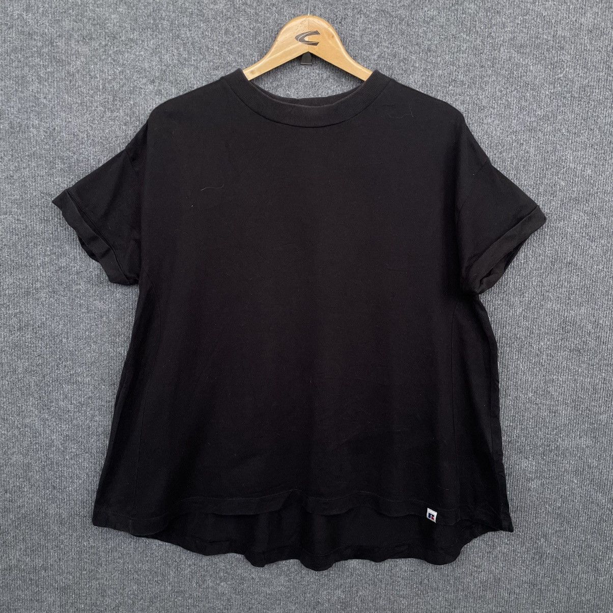 Russell Athletic × Vintage Vintage Russell Athletic Curved Hem Fishtail Blank T Shirt Size L / US 10 / IT 46 - 1 Thumbnail