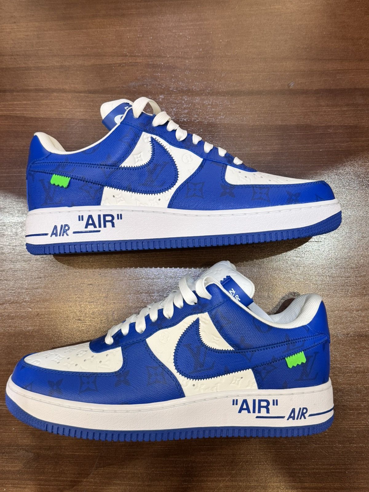 Louis Vuitton Louis Vuitton x Nike Size US 10 / EU 43 - 1 Thumbnail