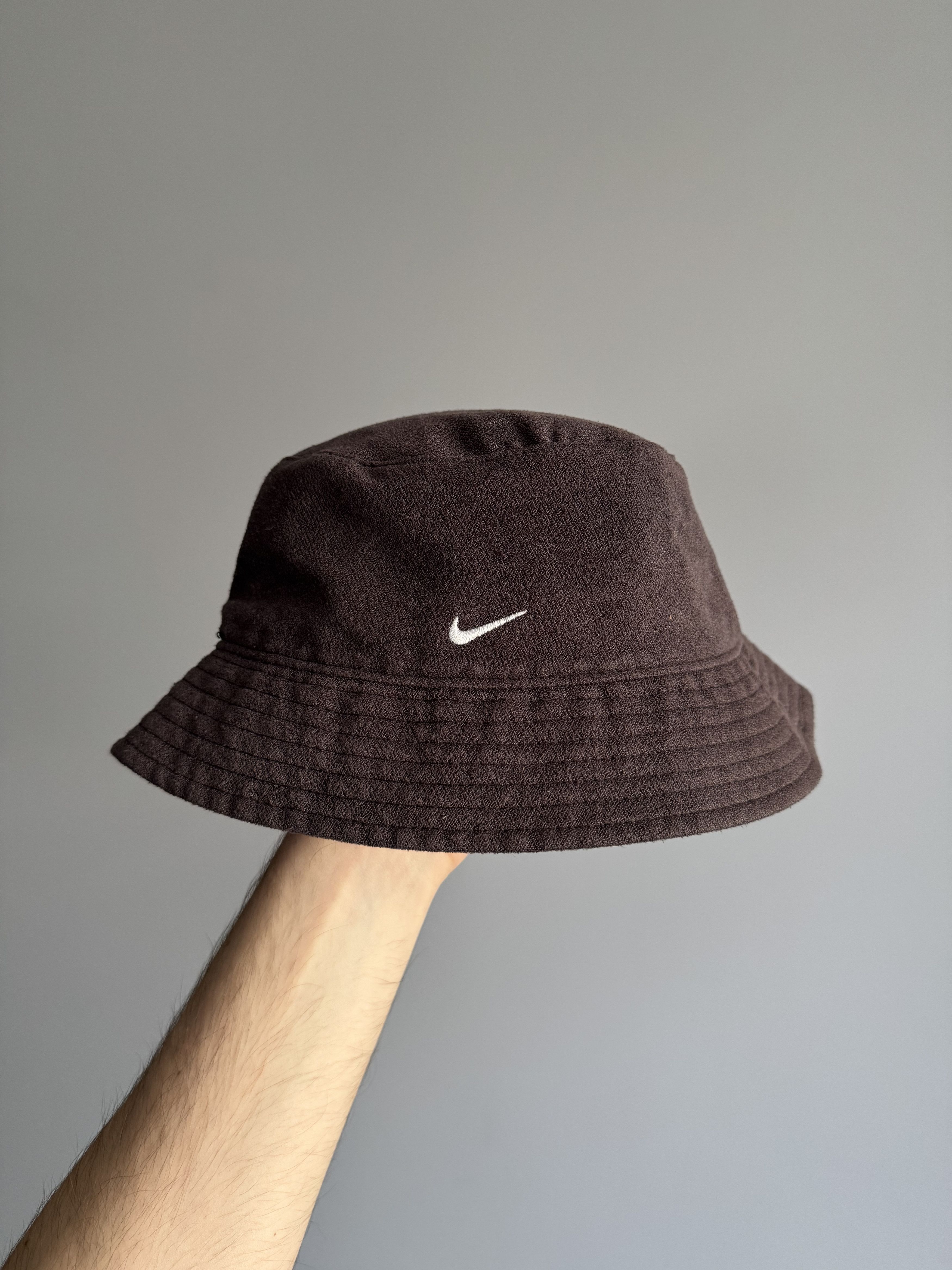 Nike Nike vintage bucket hat panama y2k 2000s Size ONE SIZE - 1 Thumbnail