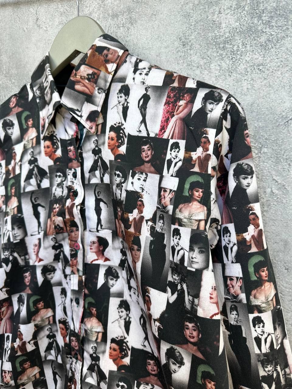 Other Claudio Lugli “Audrey Hepburn Collage” Shirt Iconic Print Size US S / EU 44-46 / 1 - 5 Thumbnail