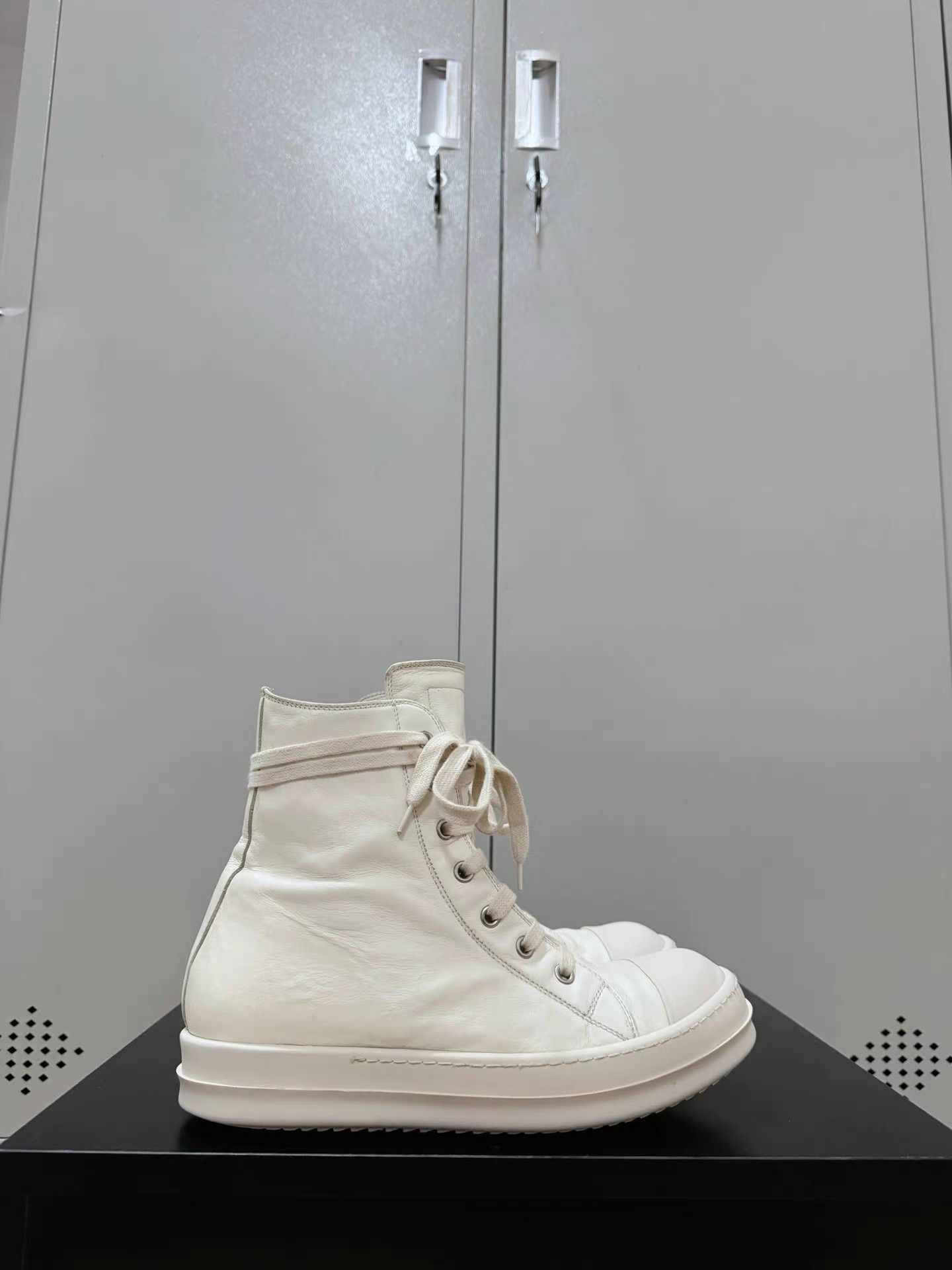 Rick Owens Rick Owens leather Converse high-top sneakers Size US 9 / IT 39 - 9 Thumbnail