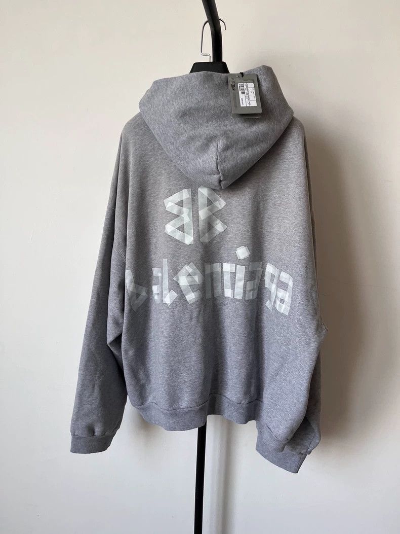 Balenciaga Balenciaga Letter Logo hooded long sleeve sweatshirt Size US L / EU 52-54 / 3 - 2 Thumbnail