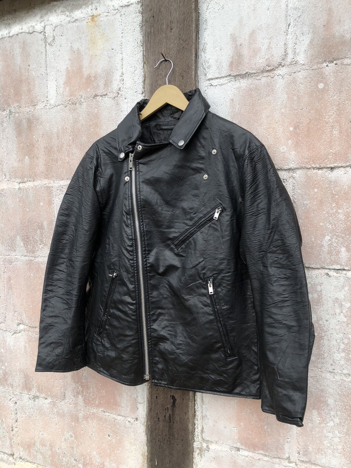 Uniqlo Uniqlo Fully Leather Jacket Design Punks Size US XL / EU 56 / 4 - 3 Thumbnail