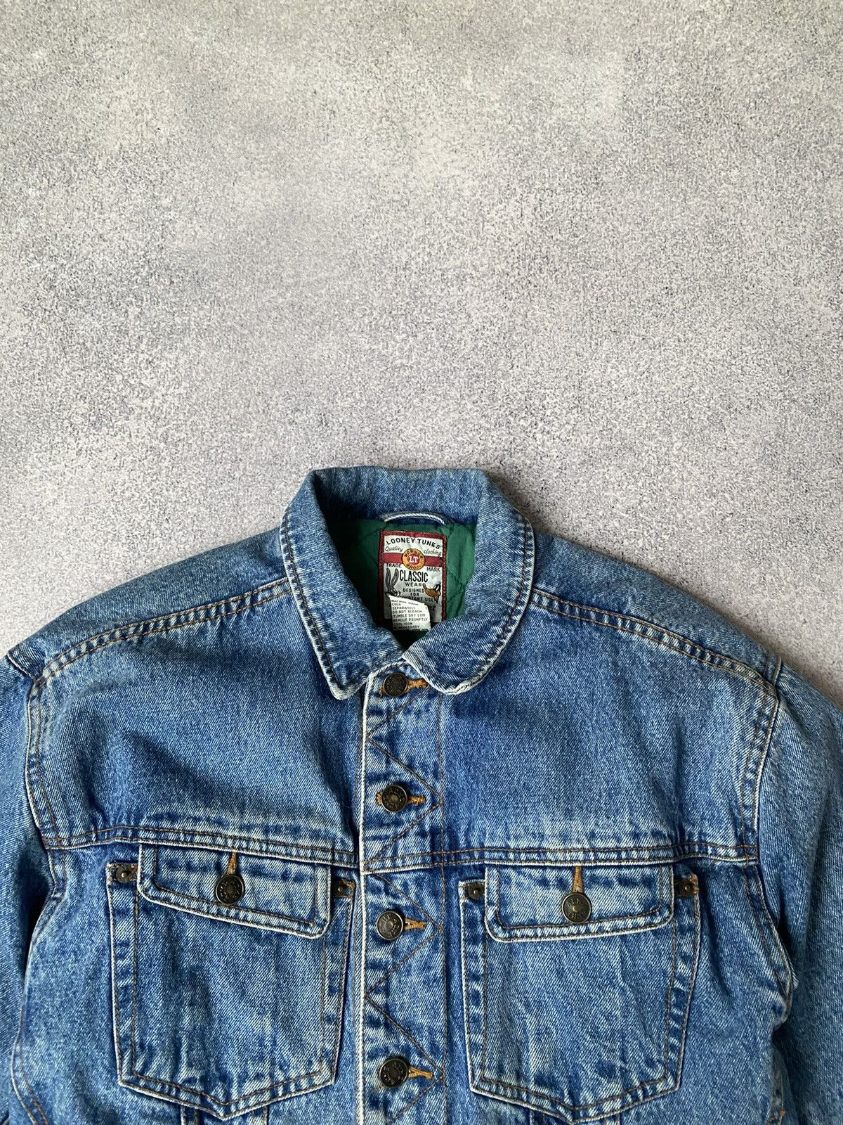 Vintage × Warner Bros VTG 90s Looney Tunes Warner Bros Acme Trading Jean Jacket Size US S / EU 44-46 / 1 - 6 Thumbnail