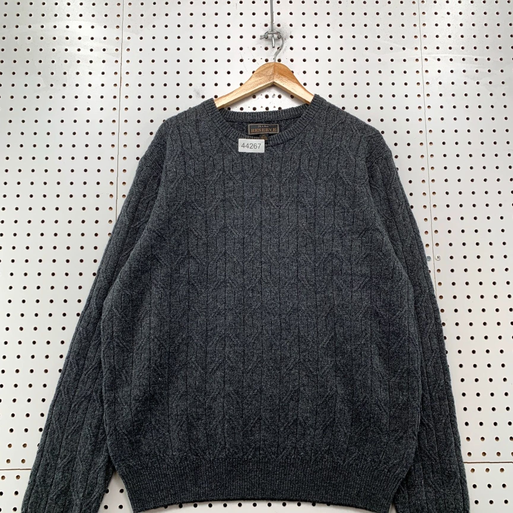 Jos. A. Bank Jos. A. Bank Reserve Wool Crewneck Pullover Sweater Mens XL Gray Cableknit Size US XL / EU 56 / 4 - 2 Thumbnail