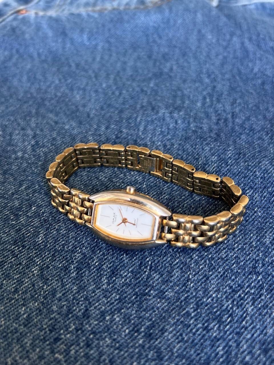 Vintage Futuristic Minimalistic Omax Japanese Gold Bracelet Watch Size ONE SIZE - 6 Thumbnail