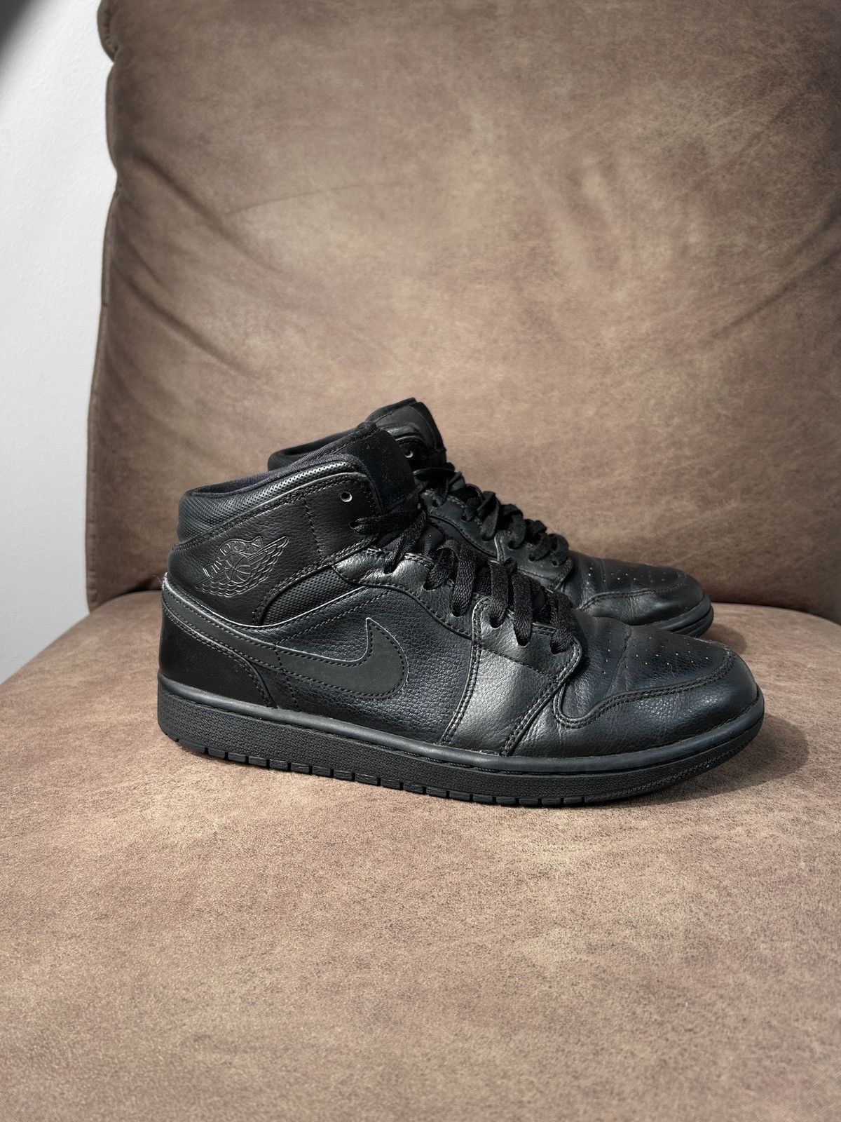 Jordan Mid Triple Black 2015 Size EUR 43 cm