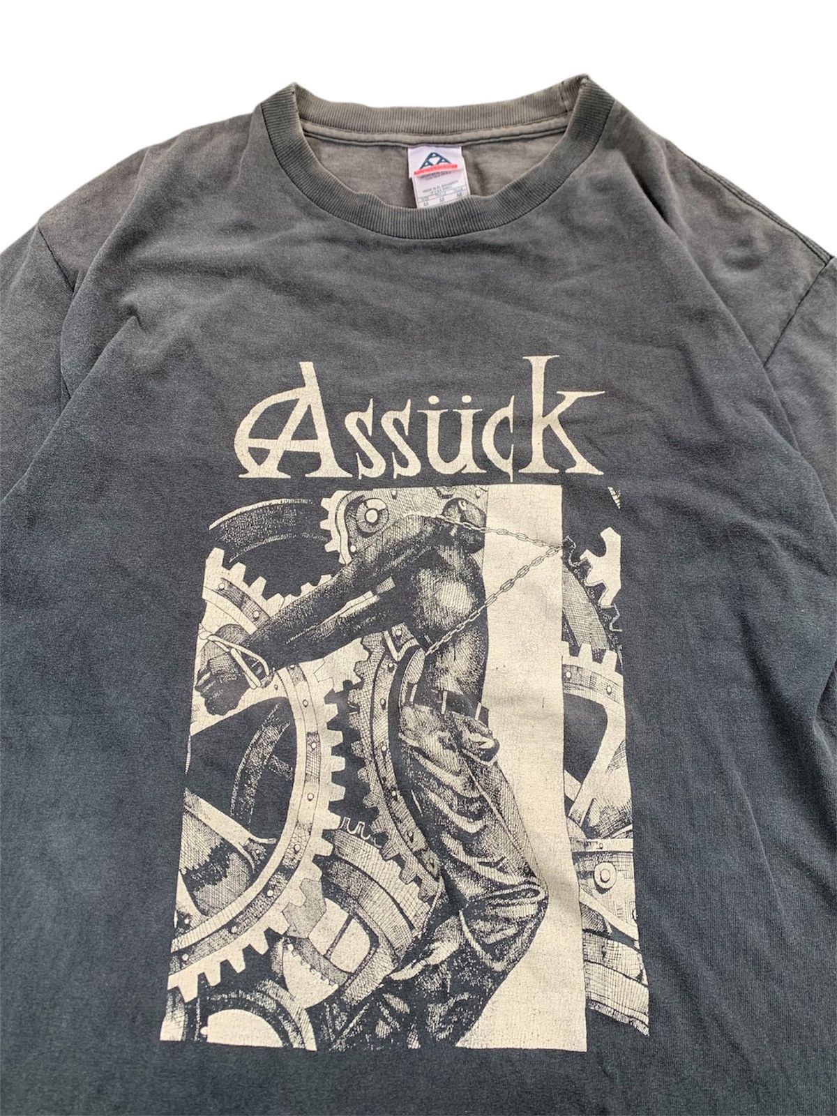 Band Tees × Vintage Vintage 2000s Assuck Grindcore Band Tee Size US M / EU 48-50 / 2 - 2 Thumbnail