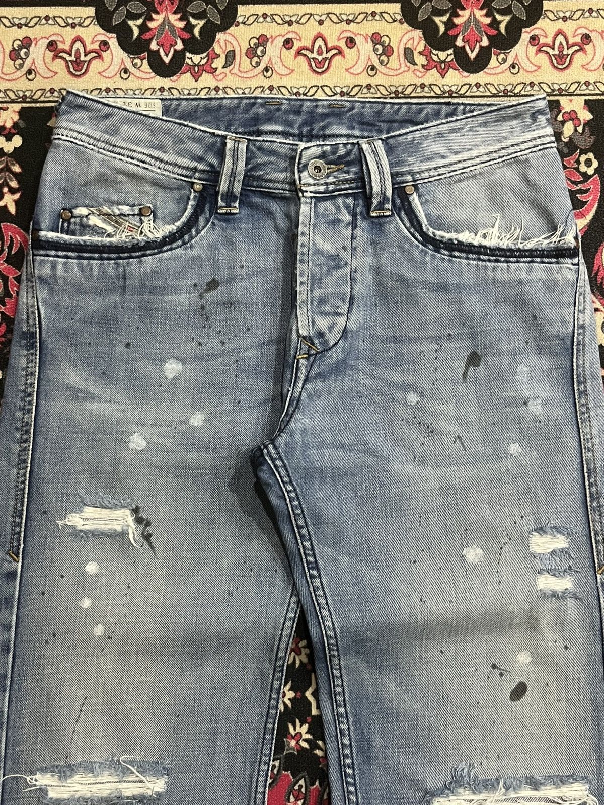 Diesel Vintage Diesel “Busky” Distressed Paint Splat Loose Fit Jean Size US 31 - 4 Thumbnail