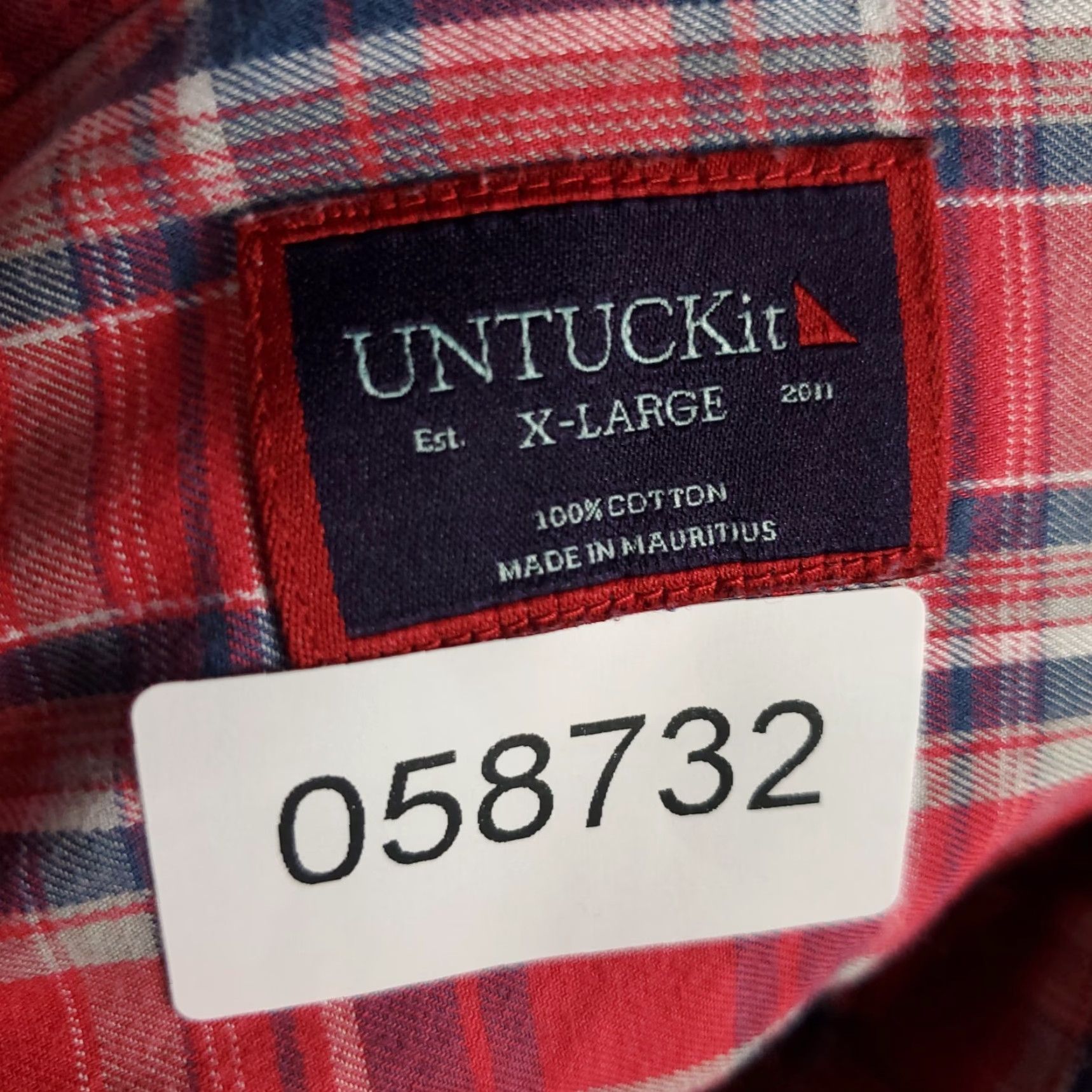 UNTUCKit VINTAGE UNTUCKit Shirt Mens Size XL Red Plaid Long Sleeve Casual Button Up Size US XL / EU 56 / 4 - 7 Thumbnail