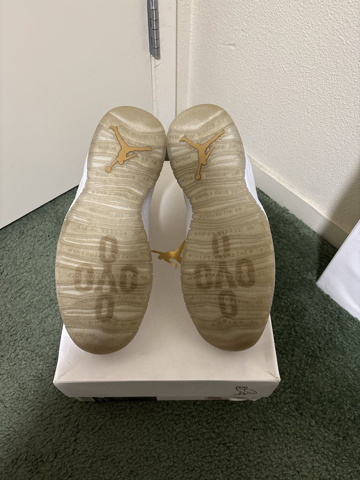Jordan Brand × October's Very Own Jordan 10 Retro OVO Size US 9 / EU 42 - 6 Thumbnail