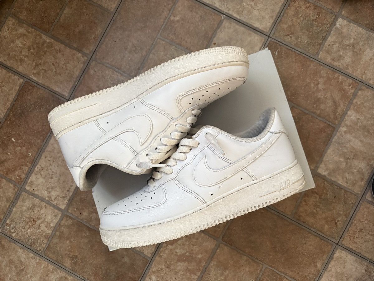 Nike Nike air forces Size US 10 / EU 43 - 3 Thumbnail