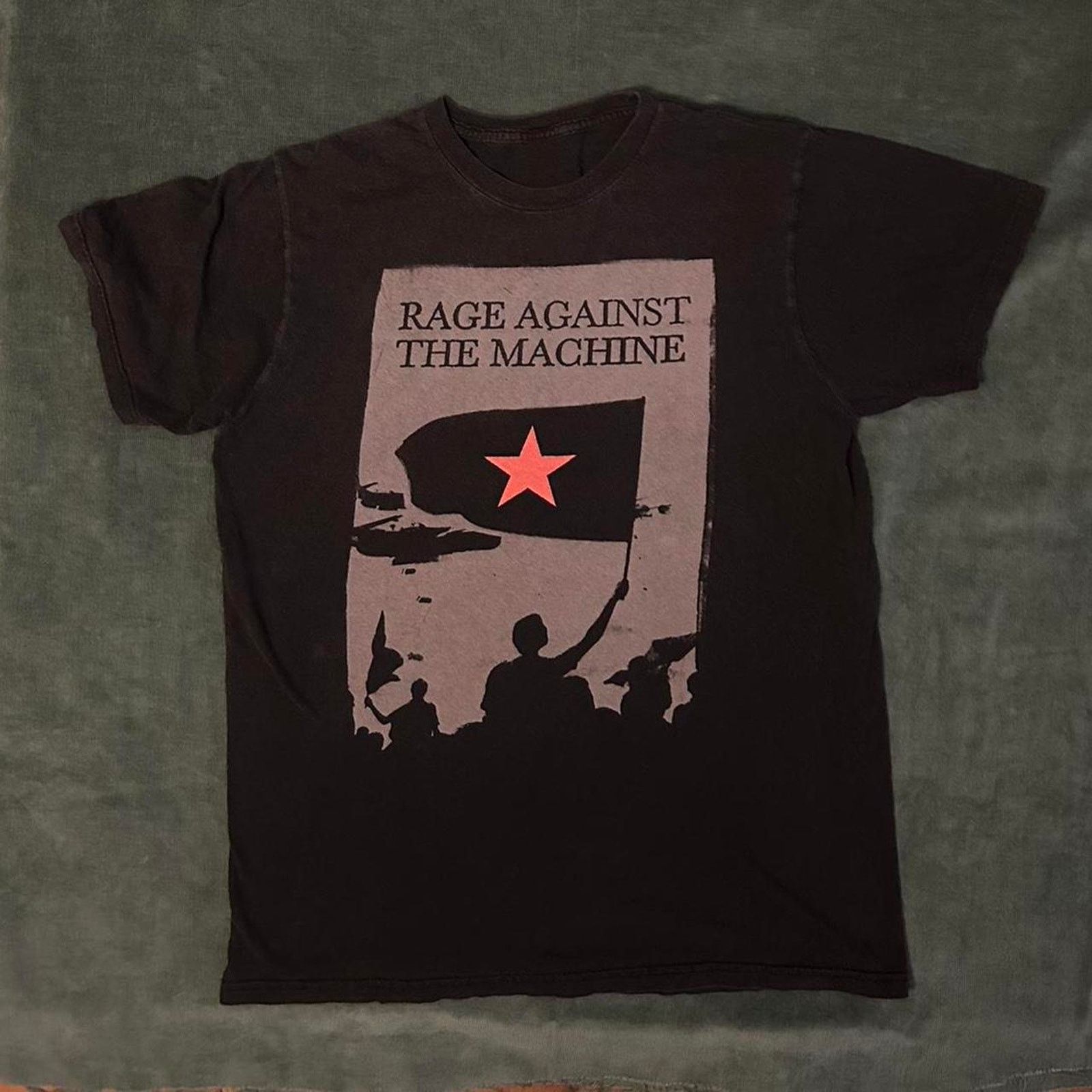 Rage Against The Machine Rage against the machine tee Size US L / EU 52-54 / 3 - 1 Thumbnail