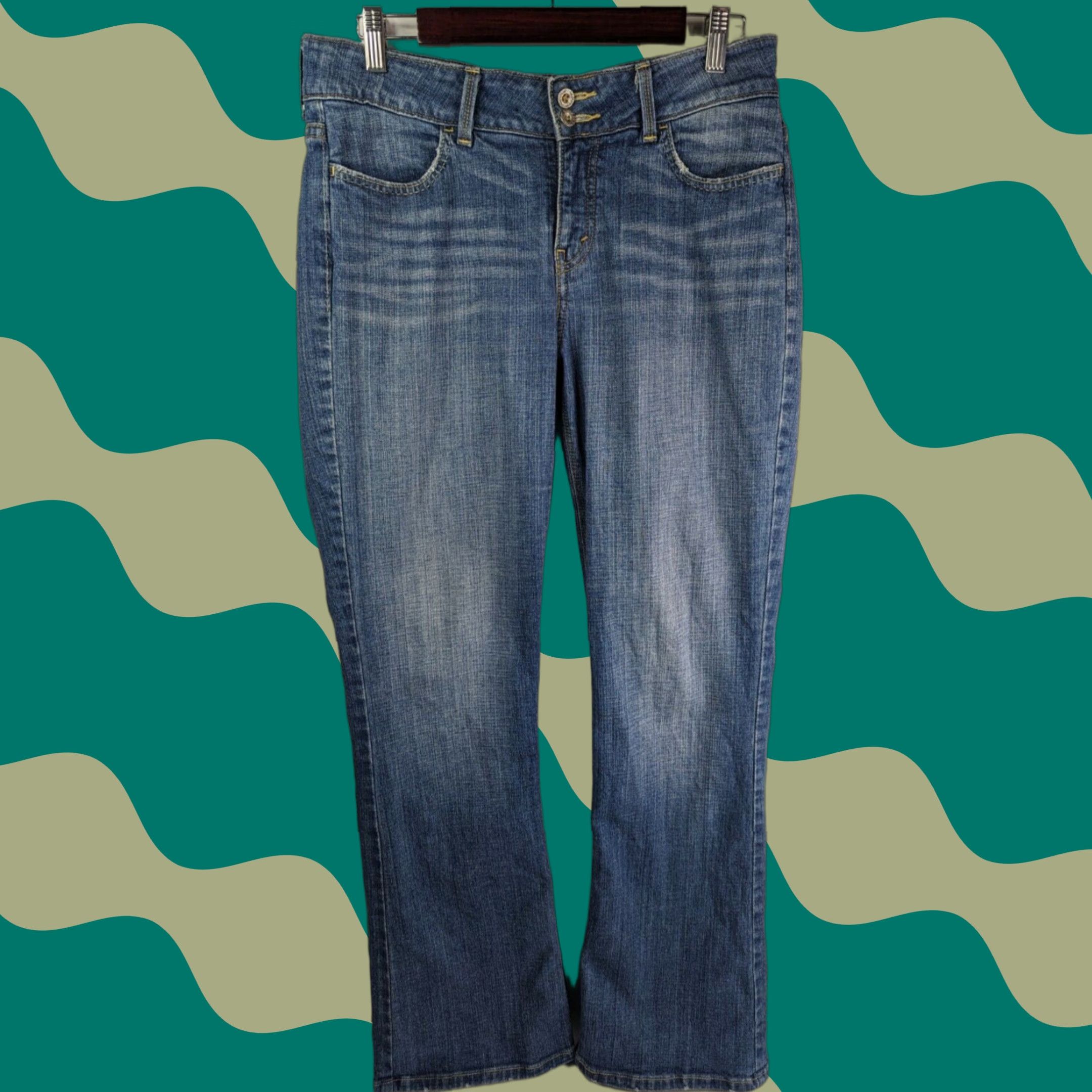 Levi's Levi's Womens Jeans 526 Slender Boot Size 8 Mid Rise Denim Pants Casual Size 30" / US 8 / IT 44 - 1 Thumbnail