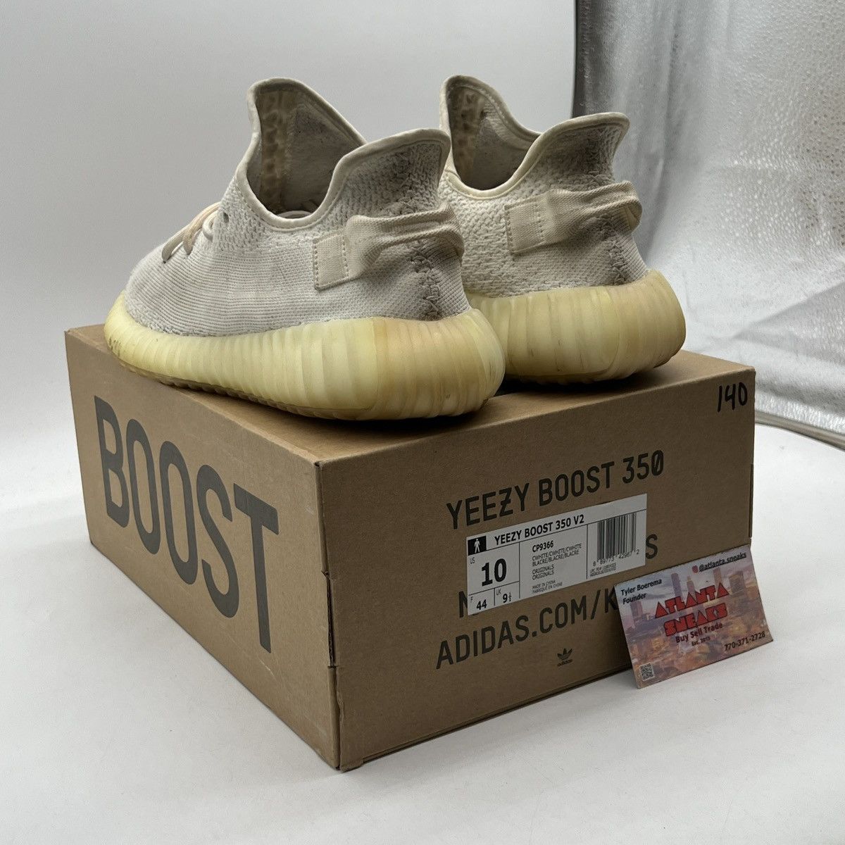 Adidas Yeezy boost 350 cream white triple white Size US 10 / EU 43 - 4 Thumbnail