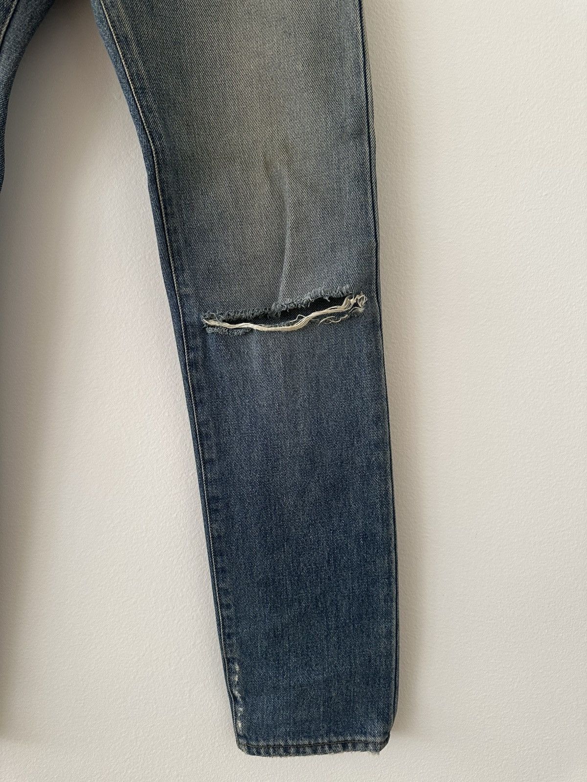 Saint Laurent Paris SS16 D10 Blue Jeans Knee Rip Mid Waist Size US 27 - 6 Thumbnail