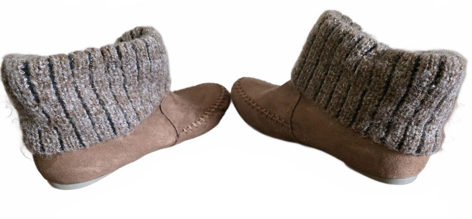 Airwalk Airwalk Brown Suede Knit Ankle Boots Size 8 US Womens Tassle Size US 8 / IT 38 - 10 Thumbnail