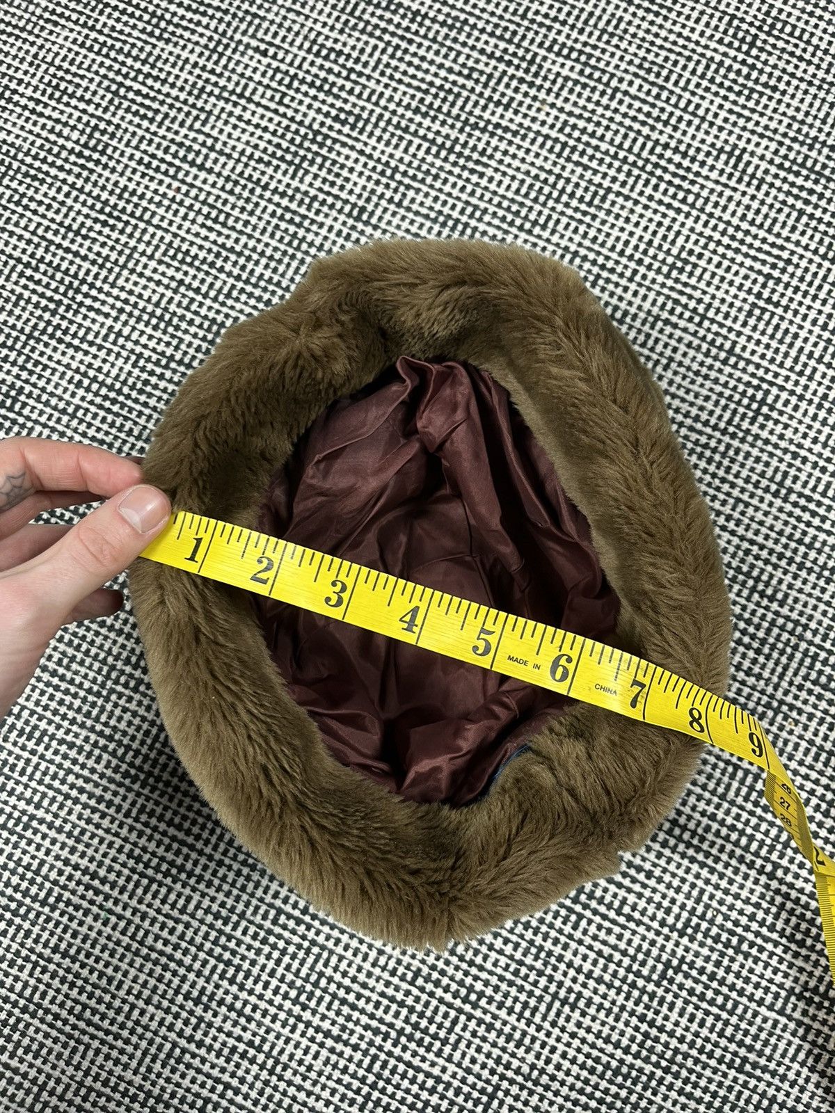 Vintage ➕ faux fur babushka style fuzzy hat Size ONE SIZE - 5 Thumbnail