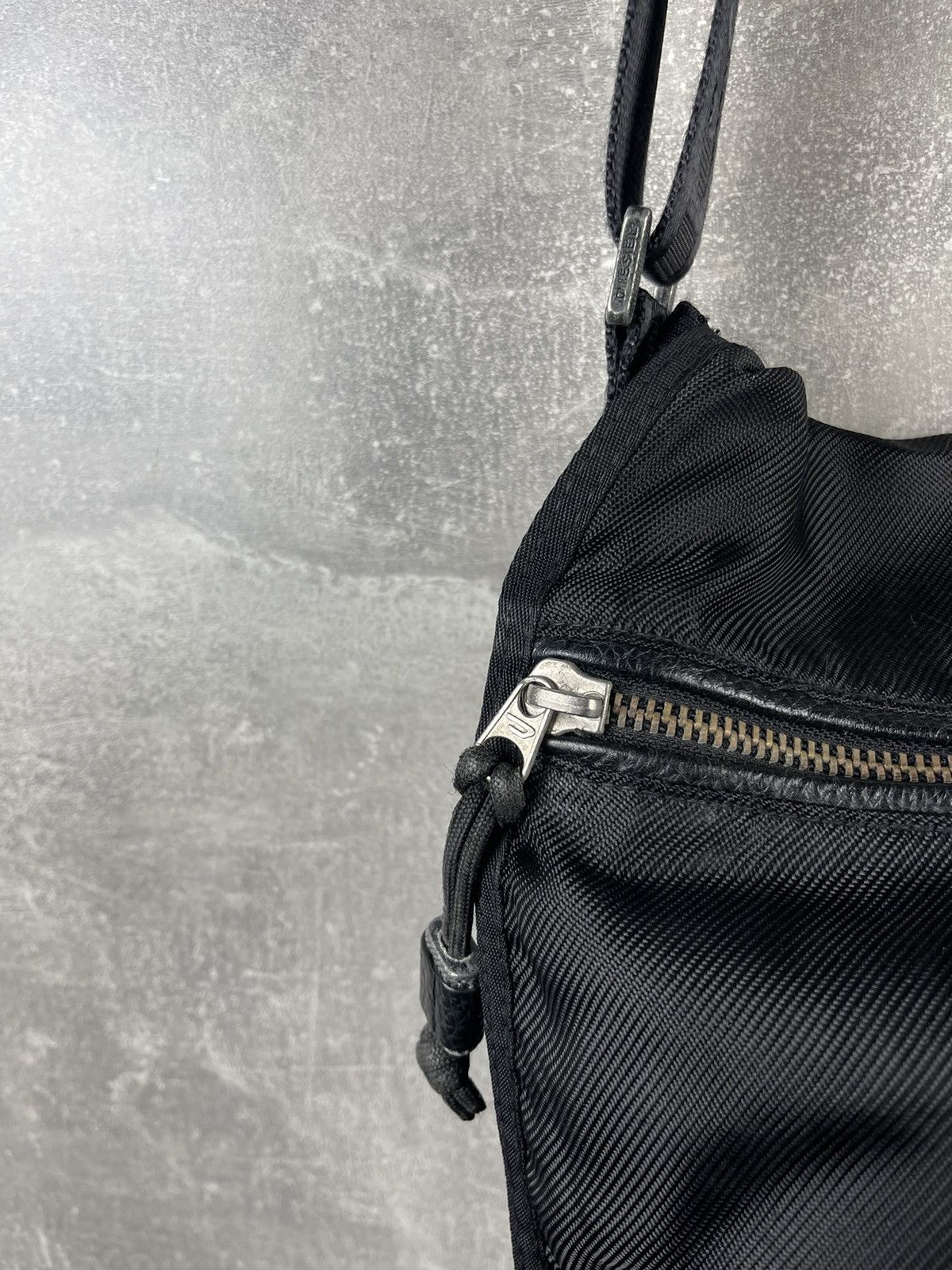 Diesel Diesel Nylon Y2K Crossbody Shoulder Sling Bag Black Size ONE SIZE - 4 Thumbnail