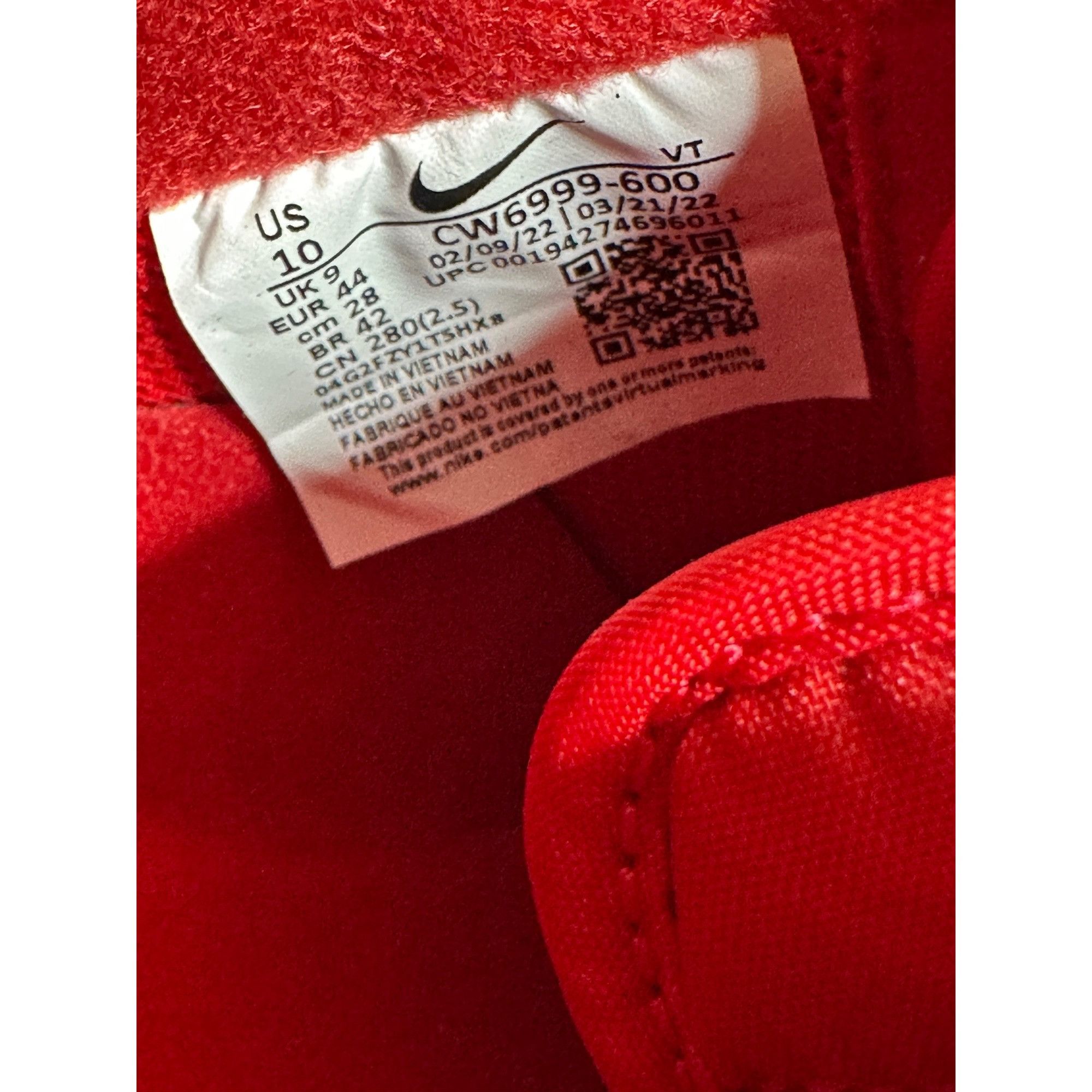 Nike Nike Airforce 1 Low Triple Red Size US 10 / EU 43 - 4 Thumbnail