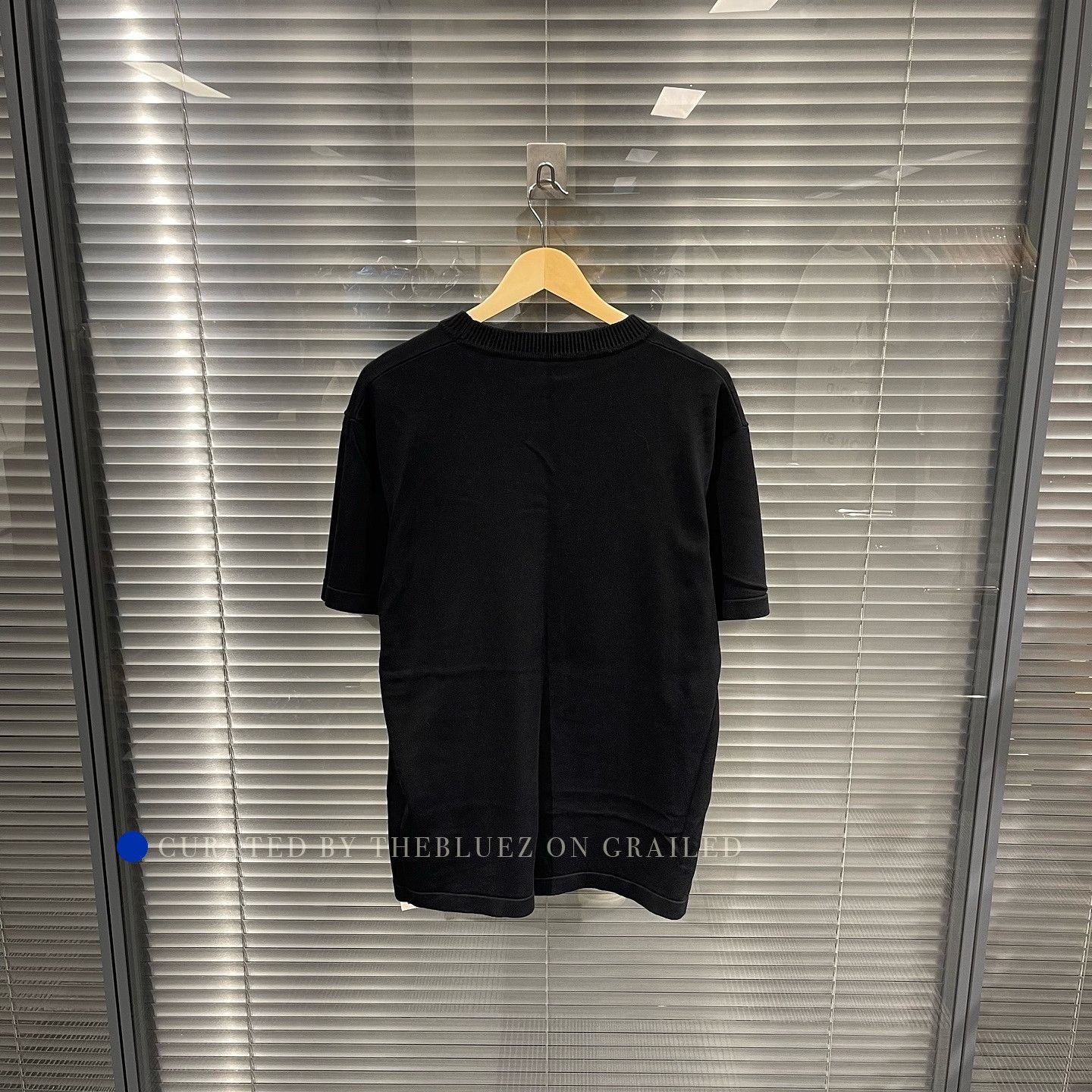 Louis Vuitton Logo Embroidery Black T-Shirt Size US L / EU 52-54 / 3 - 1 Thumbnail