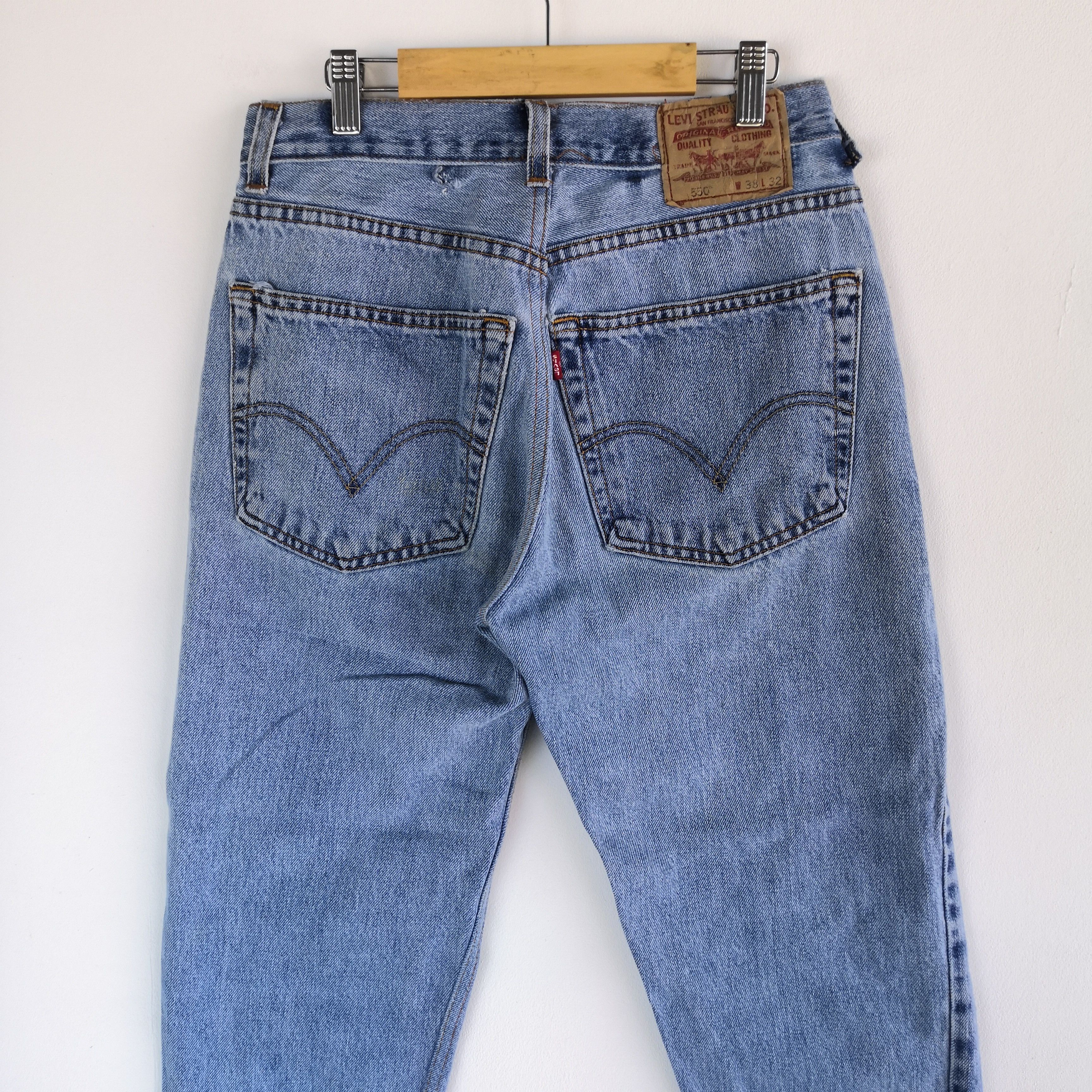 Levi's Vintage 90s Levis 550 Light Wash Jeans Levi's Sunfaded Denim Size 26" / US 2 / IT 38 - 4 Thumbnail