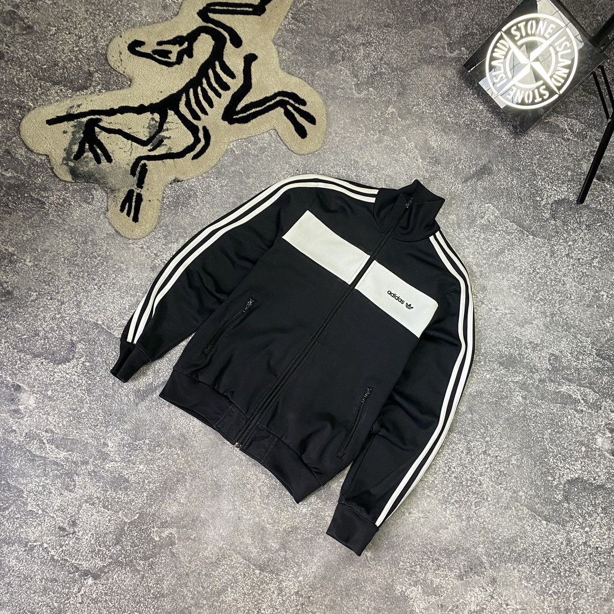 Vintage Vintage 90’s Adidas Small Logo Classic Costume Size US S / EU 44-46 / 1 - 2 Thumbnail