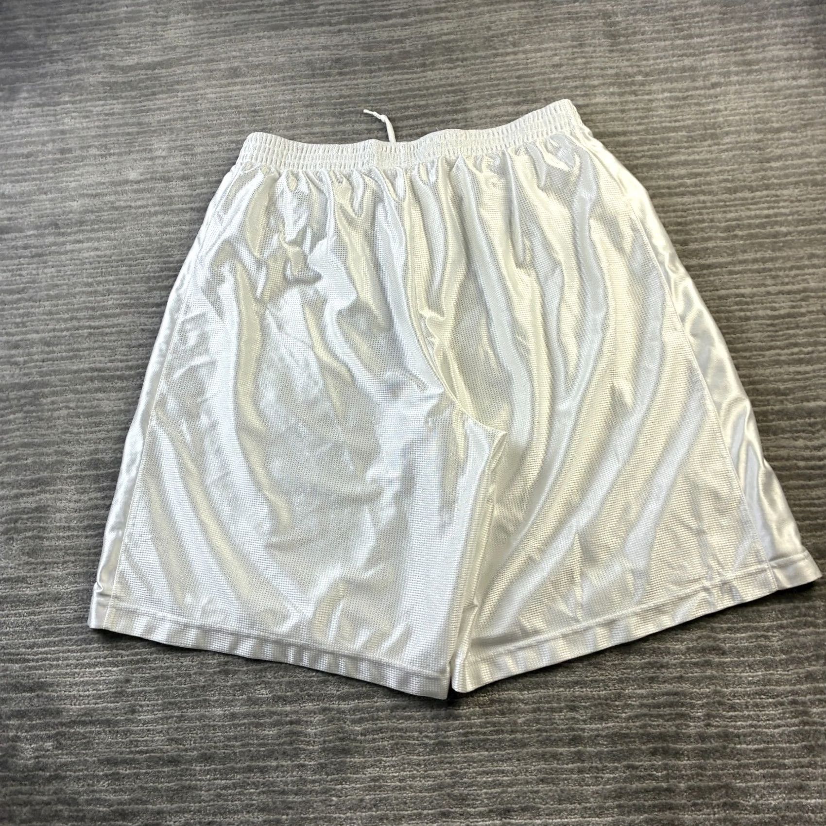 Nike VINTAGE Nike Shorts Mens 2XL White Shiny Dazzle Basketball Baggy Shorts Size US 32 / EU 48 - 4 Thumbnail