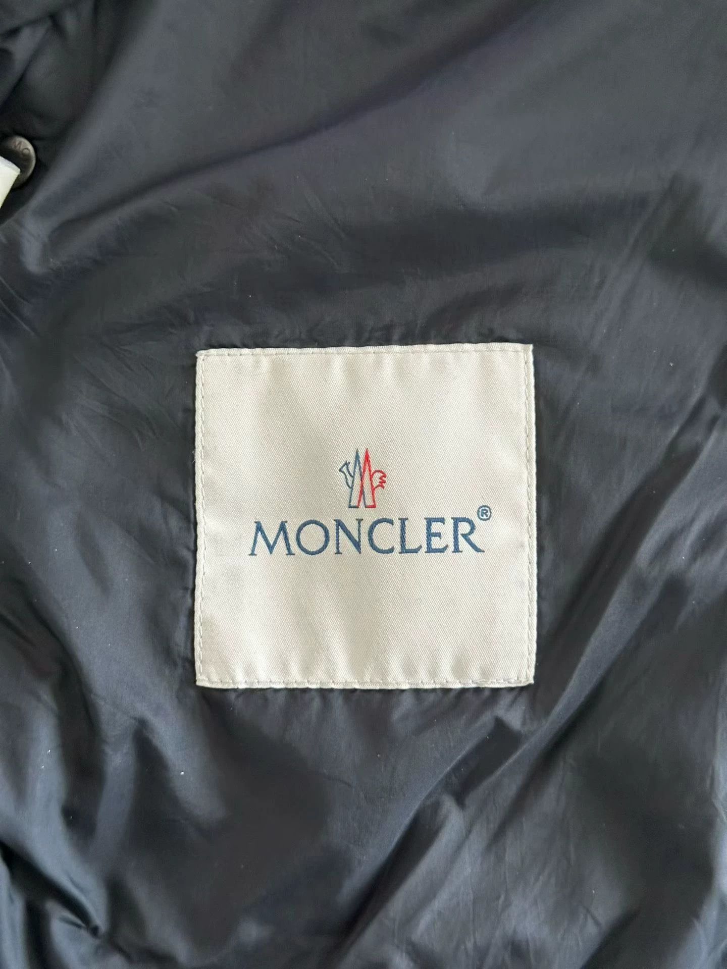 Moncler Moncler Gingham Down Vest Size 3 9/10 Size US L / EU 52-54 / 3 - 3 Thumbnail