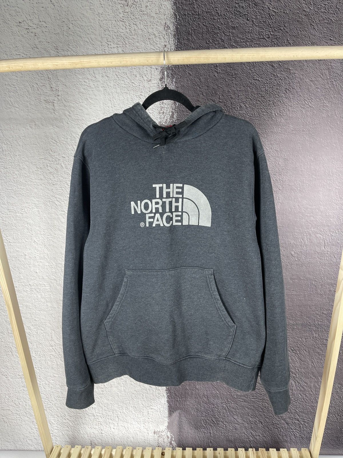 The North Face The North Face reflective logo grey vintage hoodie Size US L / EU 52-54 / 3 - 1 Thumbnail