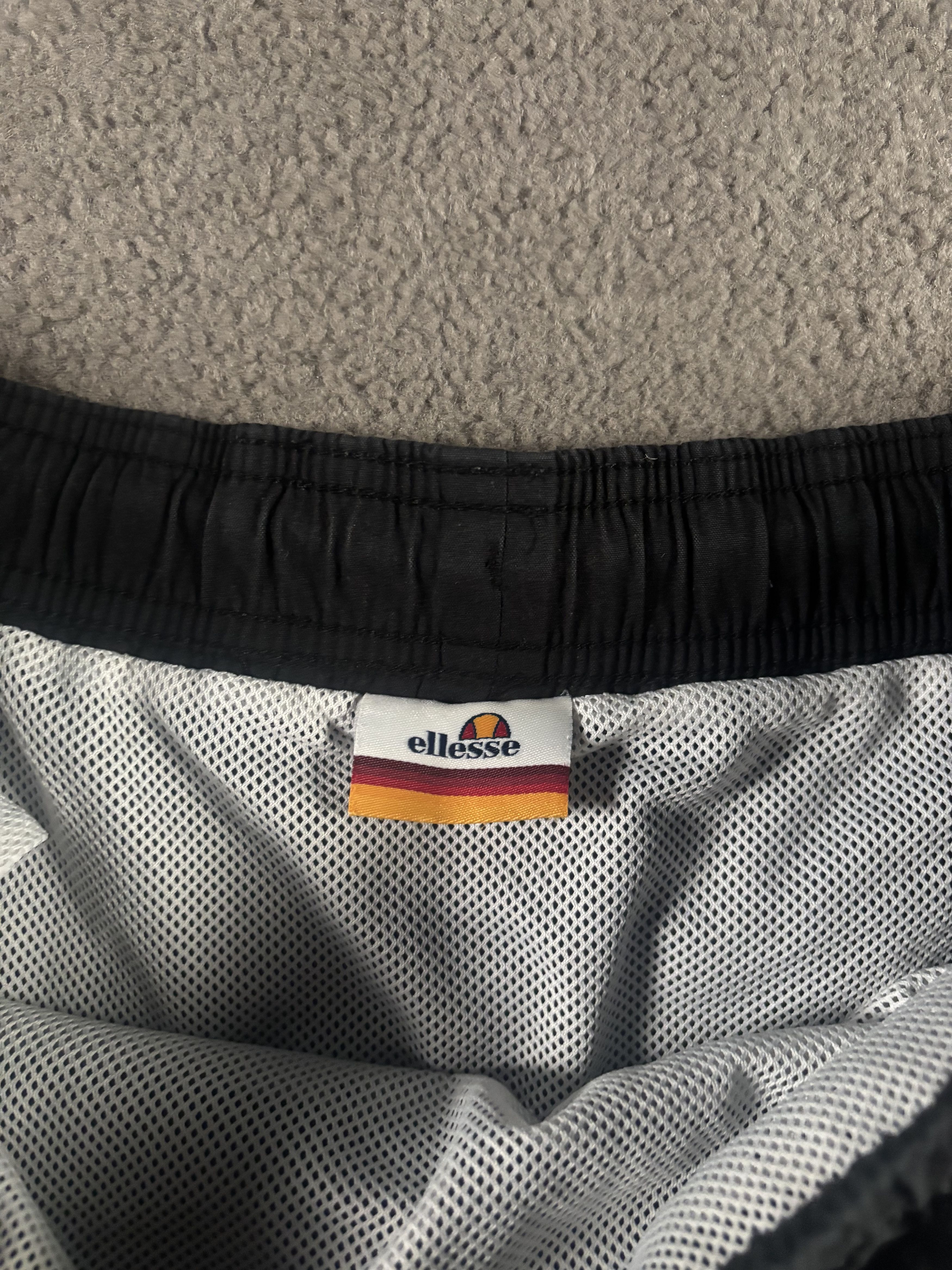 Ellesse Ellesse M Black Adjustable Shorts Short Print Size US 32 / EU 48 - 4 Thumbnail