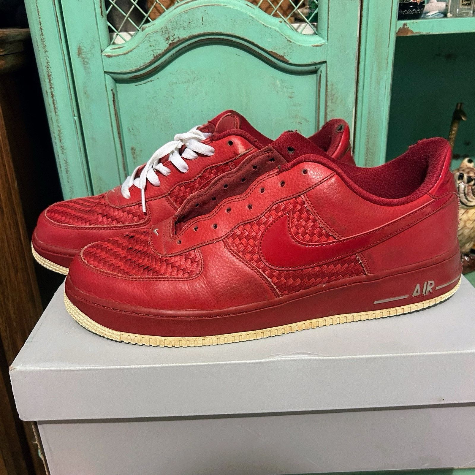 Nike Nike Air Force 1 ‘07 LV8 Gym Red Woven Low 718152-605 13 Size US 13 / EU 46 - 5 Thumbnail