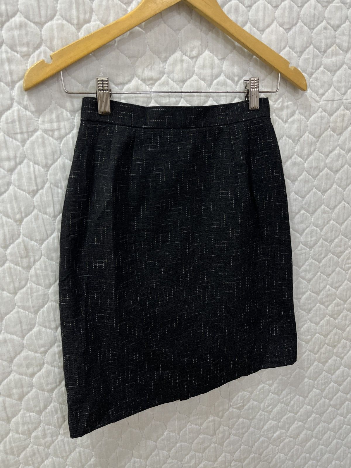 Balenciaga 🔥🔥🔥STEALS BALENCIAGA SKIRTS Size 24" / US 00 / IT 34 - 6 Thumbnail