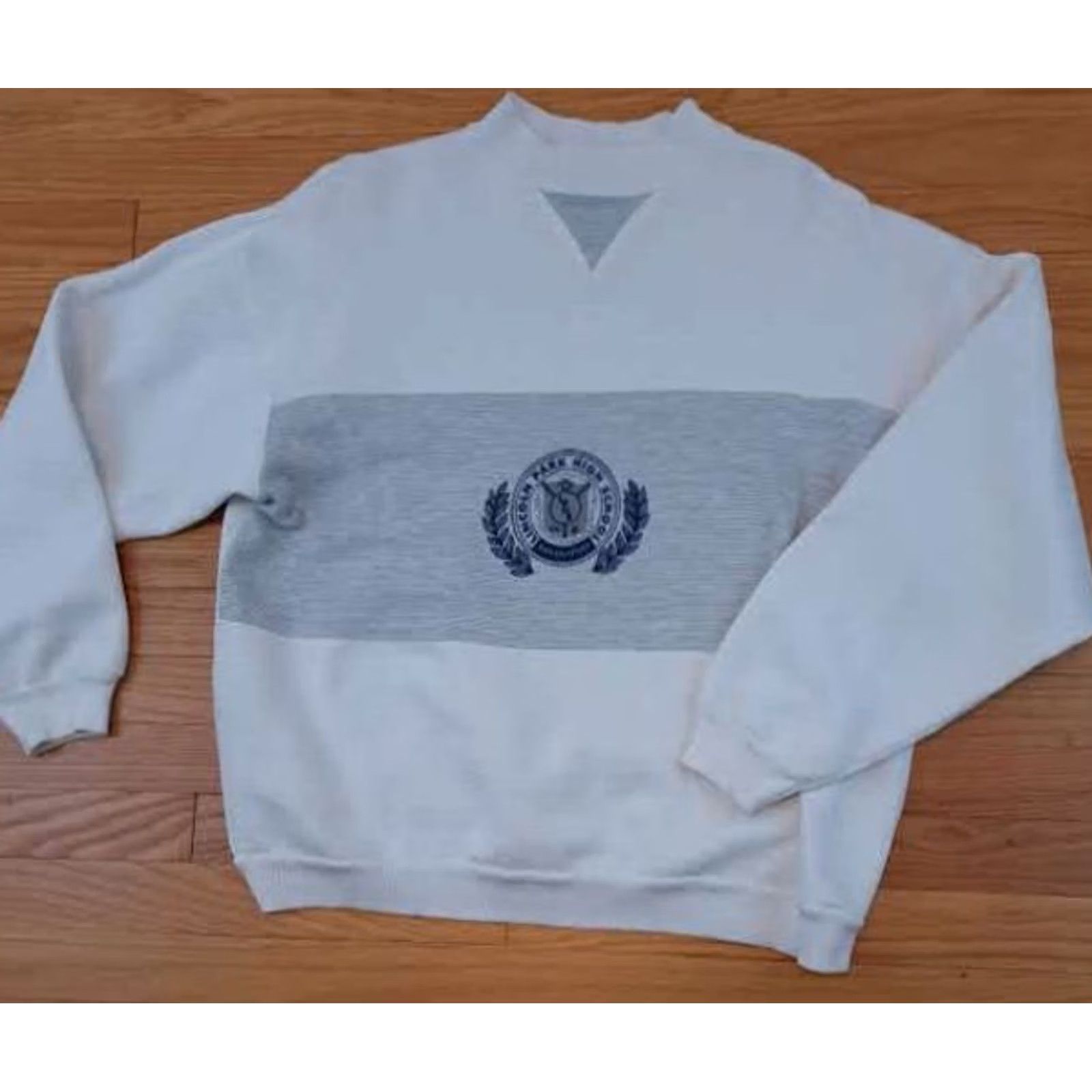 Velva Sheen VINTAGE Lincoln Park High School Mi. Embroidered Sweatshirt XL Velva Sheen USA Shirt Mens 80s White Embroidered pullover Linen? Size US XL / EU 56 / 4 - 3 Thumbnail