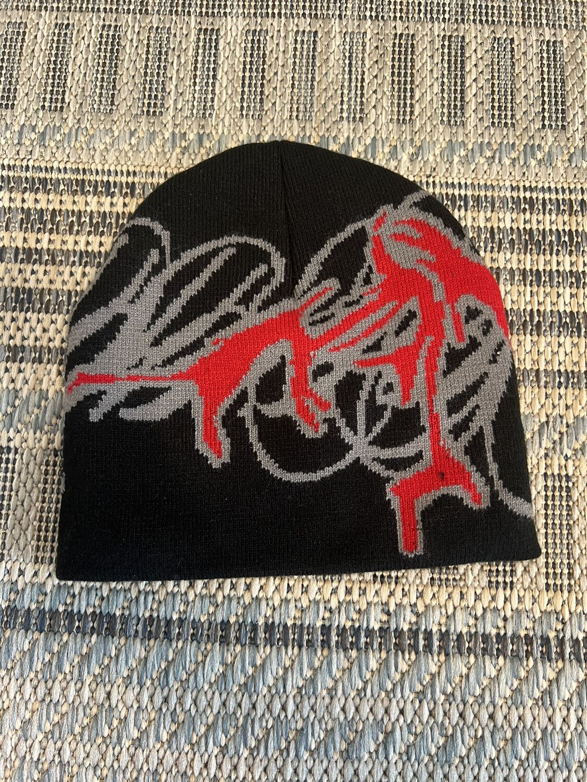 Joy Divizn Neverending worldwide beanie Size ONE SIZE - 2 Thumbnail
