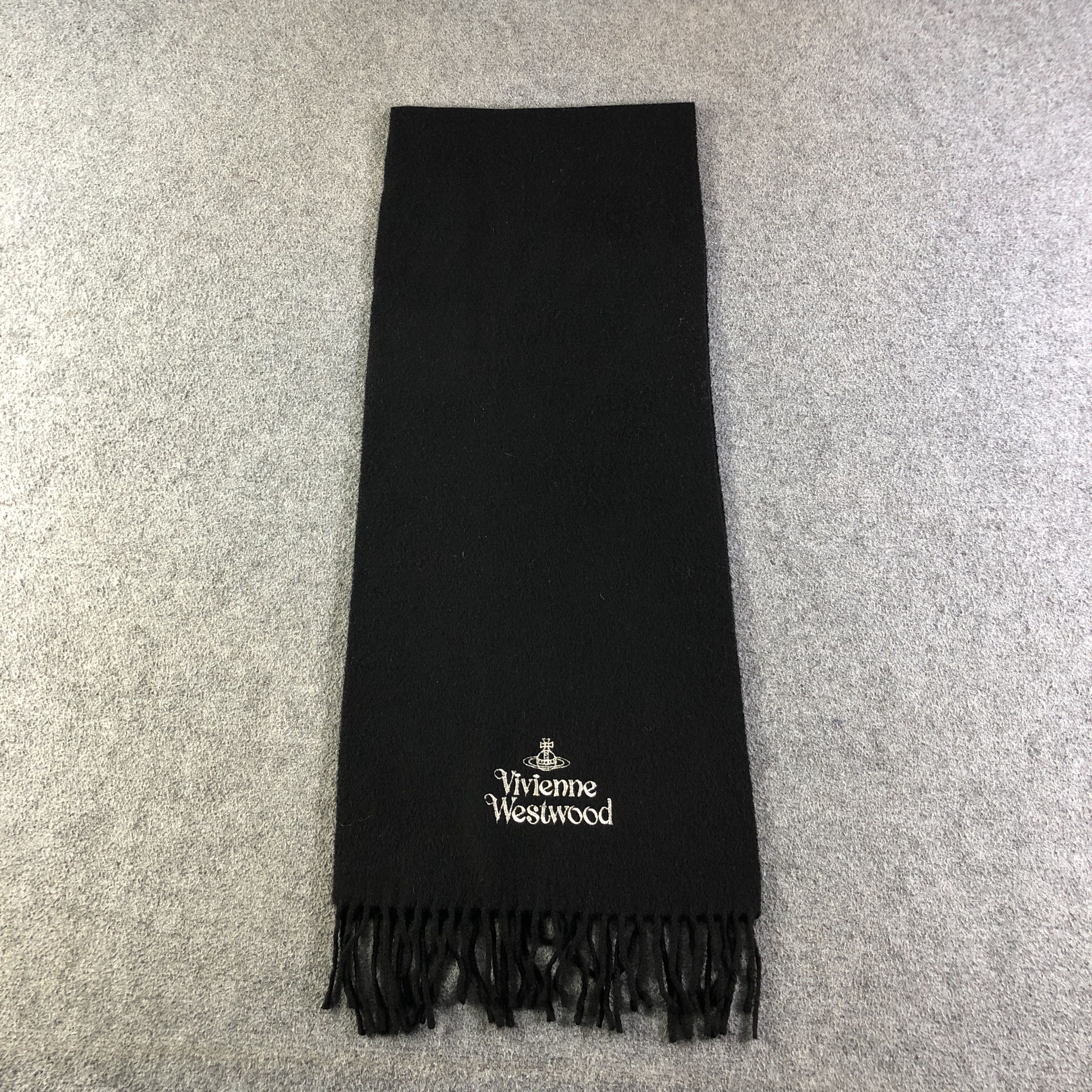 Vivienne Westwood Vivienne Westwood Plain Wool Scarf Muffler V2693 Size ONE SIZE - 2 Thumbnail