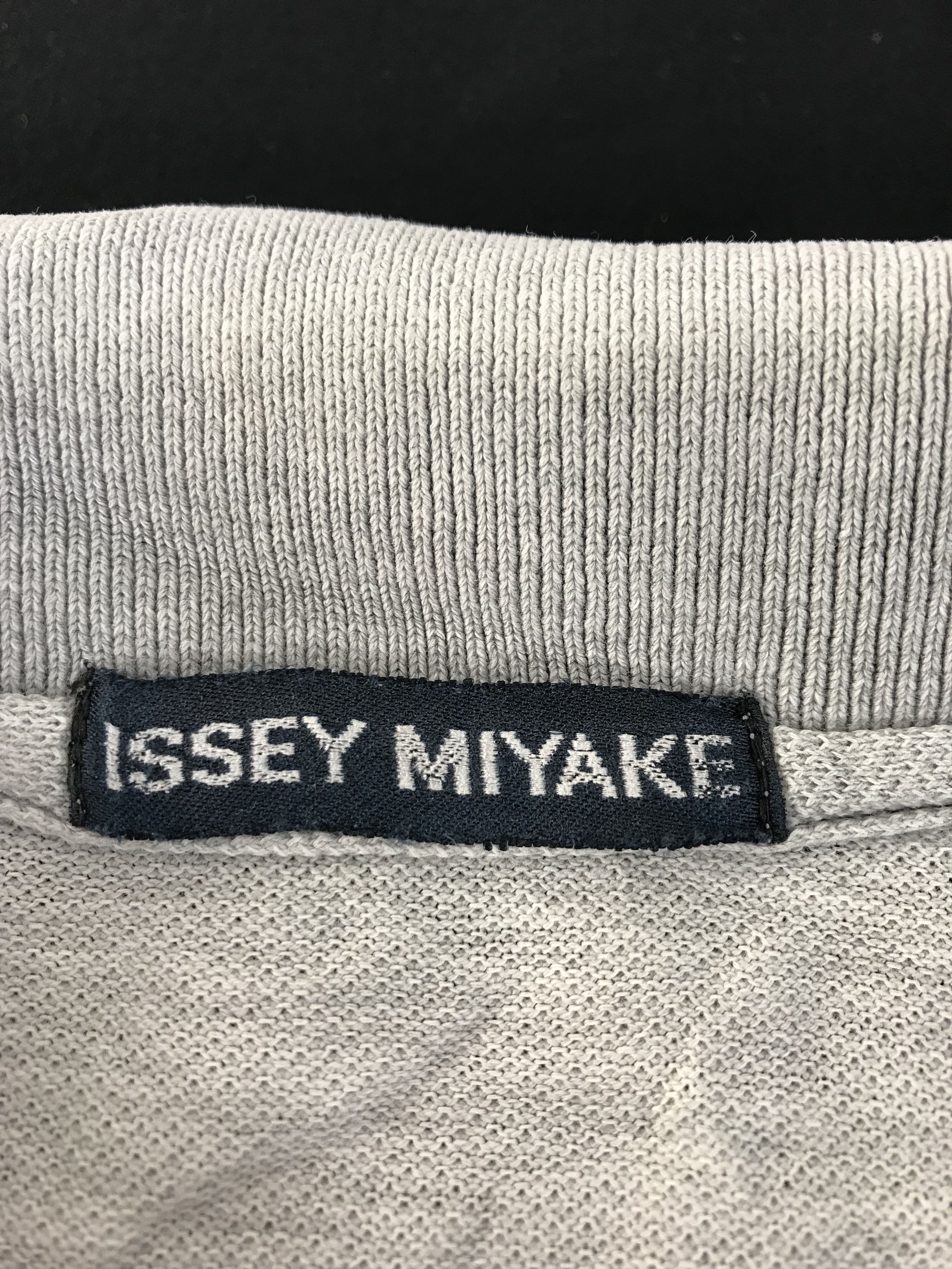 Issey Miyake Vintage Issey Miyake Polo Tee Unisex Size M / US 6-8 / IT 42-44 - 4 Thumbnail