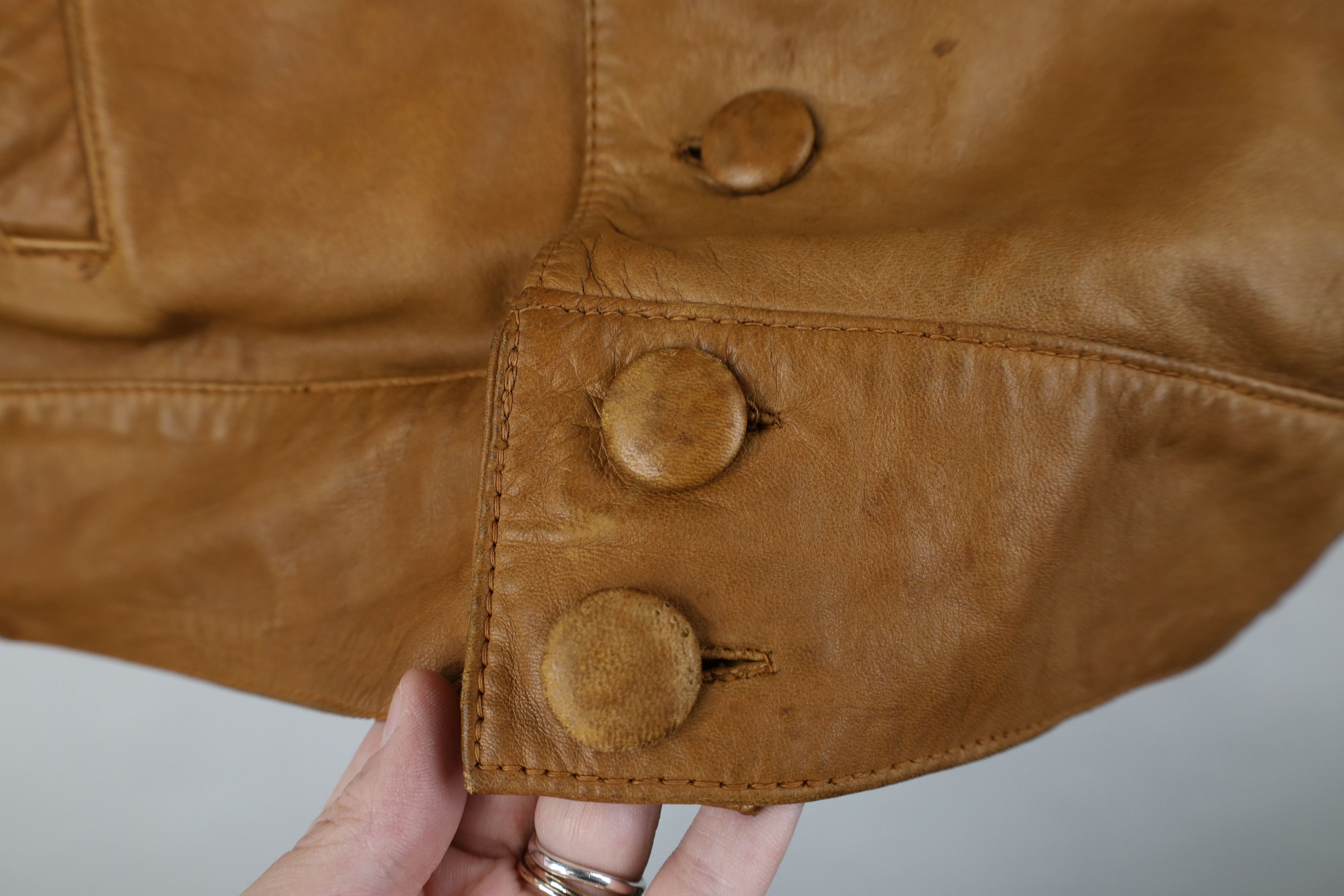 Vintage Vintage 60s 70s Streetwear Soft Leather Camp Collar Jacket Size US XXL / EU 58 / 5 - 6 Thumbnail