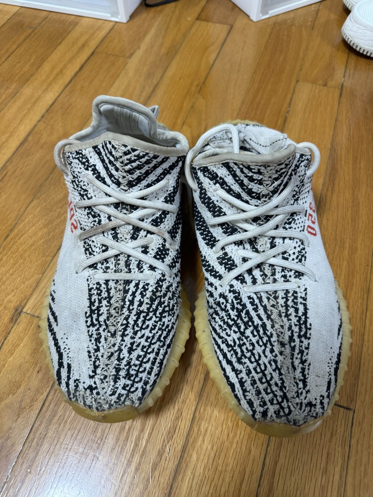 Adidas × Yeezy Yeezy boost 350 V2 zebra Size US 9 / EU 42 - 1 Thumbnail
