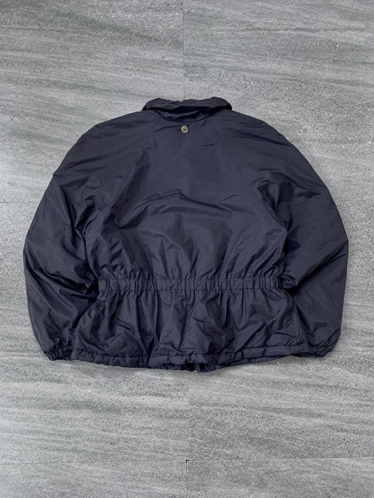 Armani Vintage Cropped Puffer Jacket Size US S / EU 44-46 / 1 - 9 Thumbnail