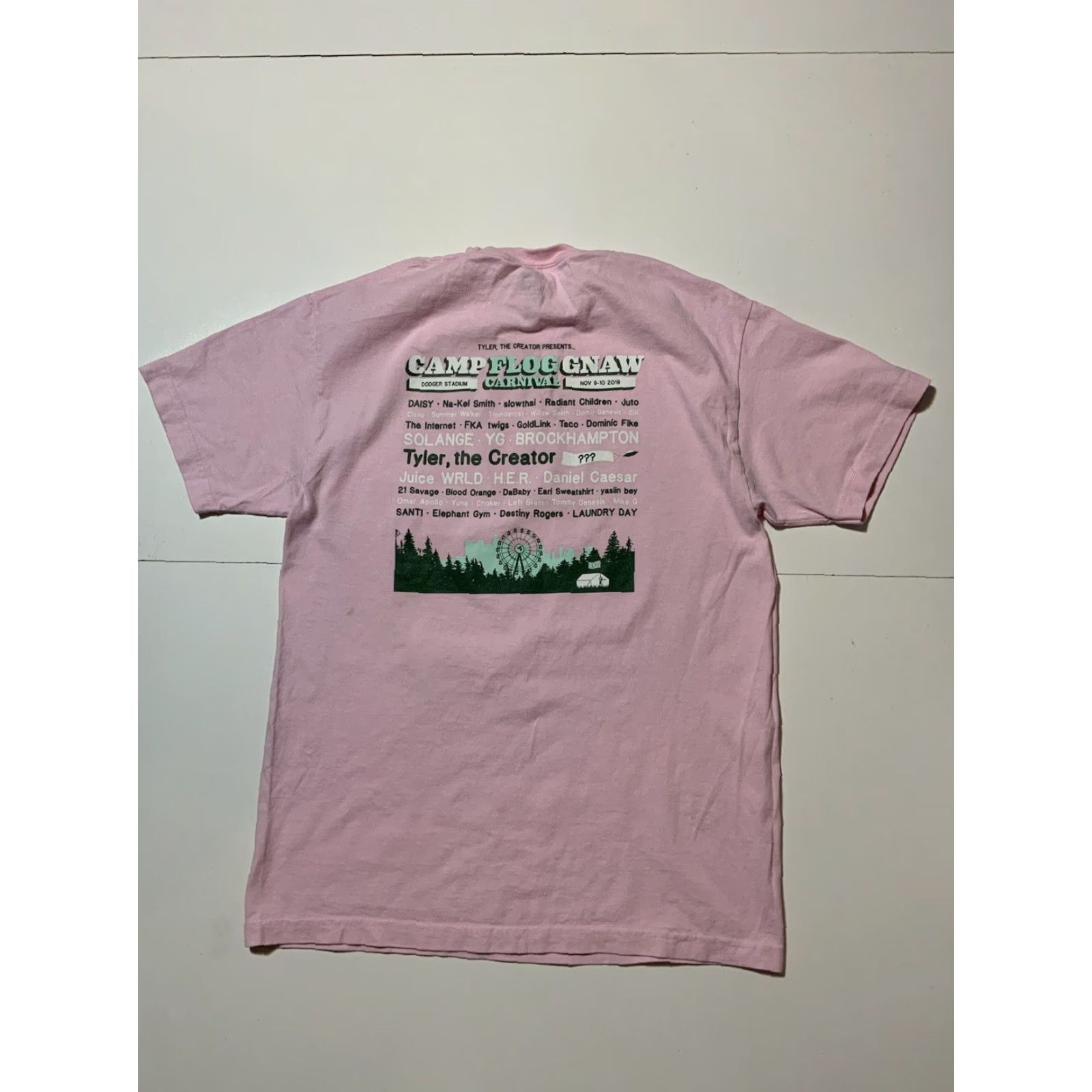Golf Wang VINTAGE Camp Flog Gnaw Carnival Golf Wang 2019 Concert Lineup Pink Graphic T-Shirt Mens L Size Pink Graphic T-Shirt Concert 2019 Mens L Size US L / EU 52-54 / 3 - 3 Thumbnail