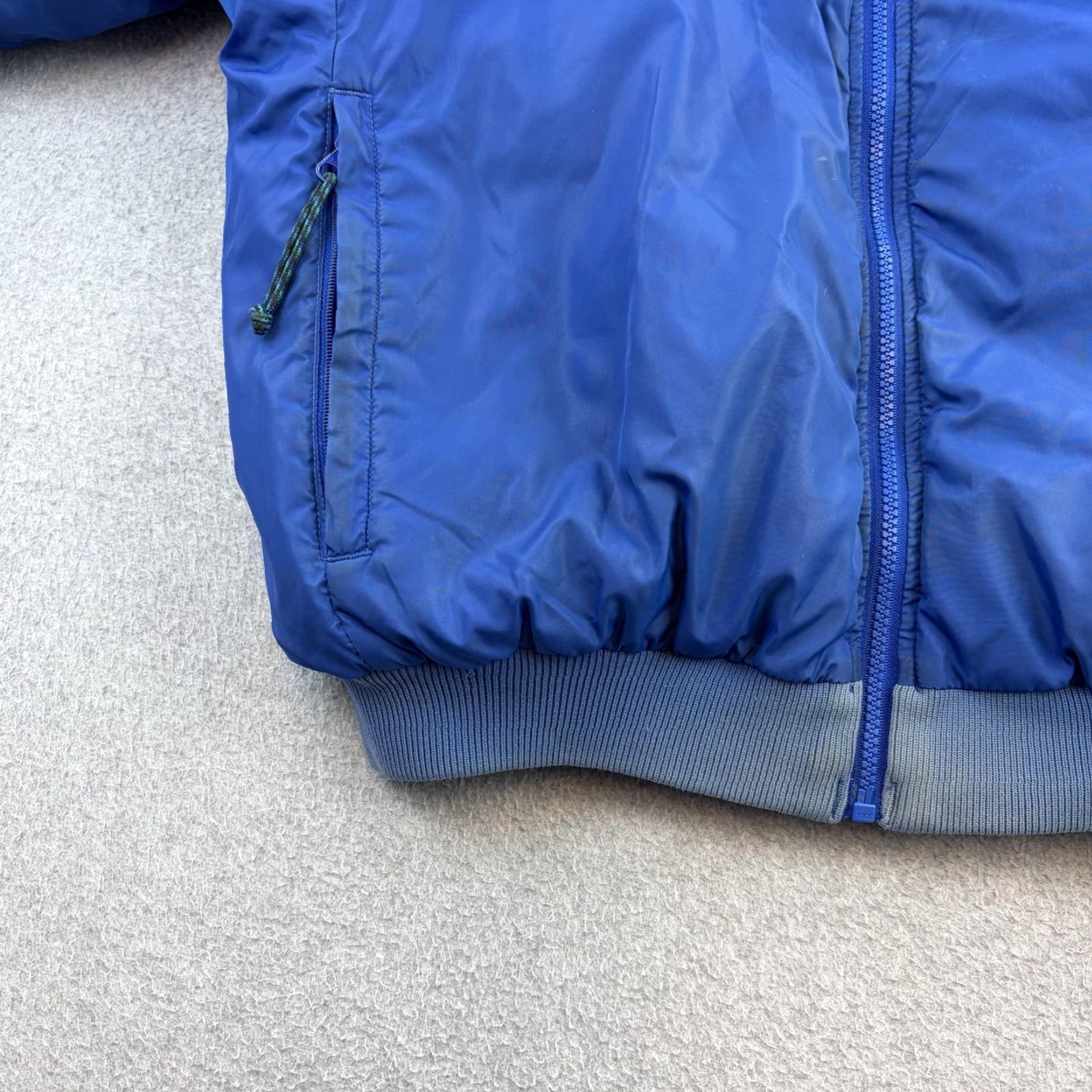 Vintage VINTAGE Columbia Jacket Mens M Blue Down Puffer Bomber Full Zip Outdoor 90s Mens Size US M / EU 48-50 / 2 - 7 Thumbnail